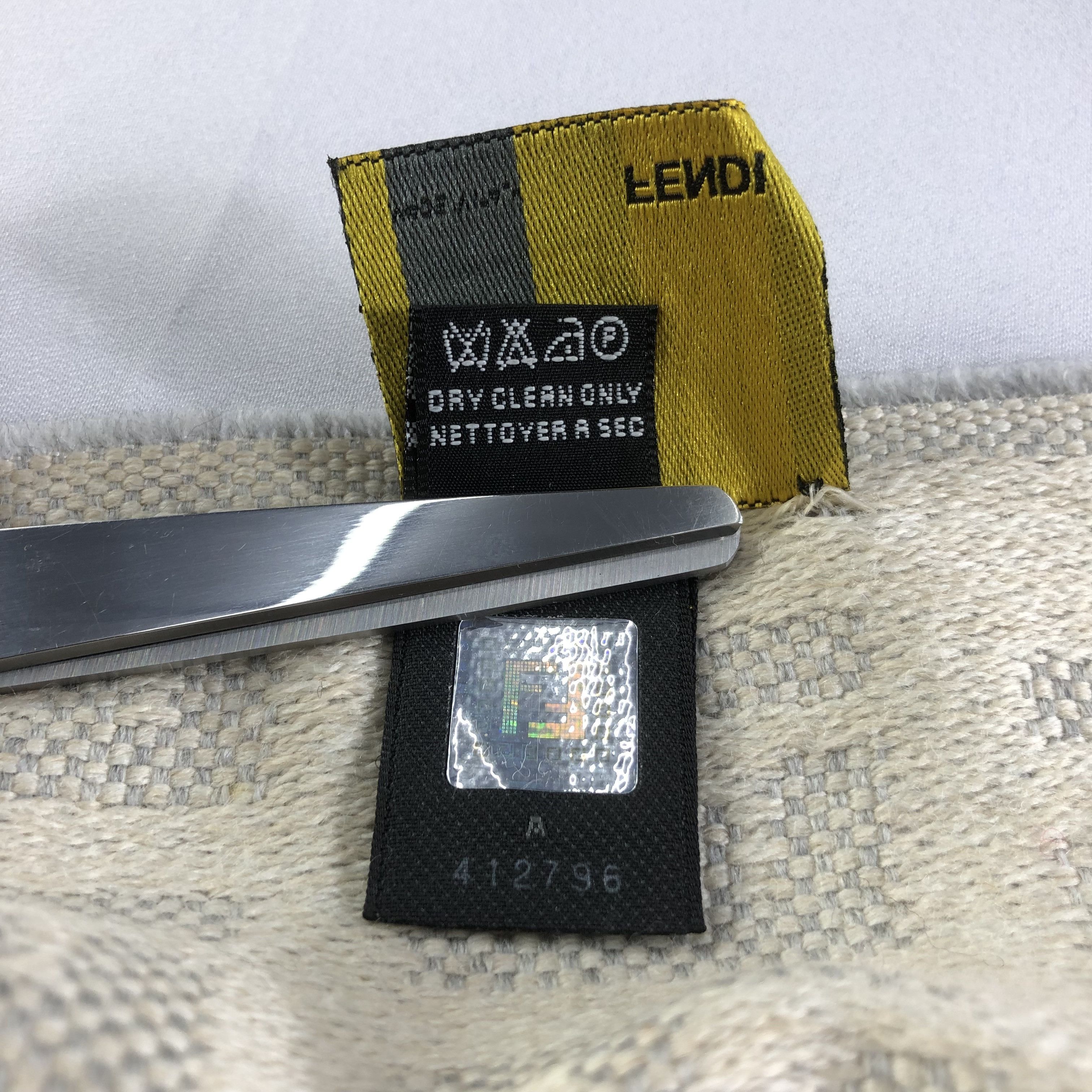 Fendi FENDI Monogram FF Wool Scarf Muffler V1647 Size ONE SIZE - 6 Thumbnail