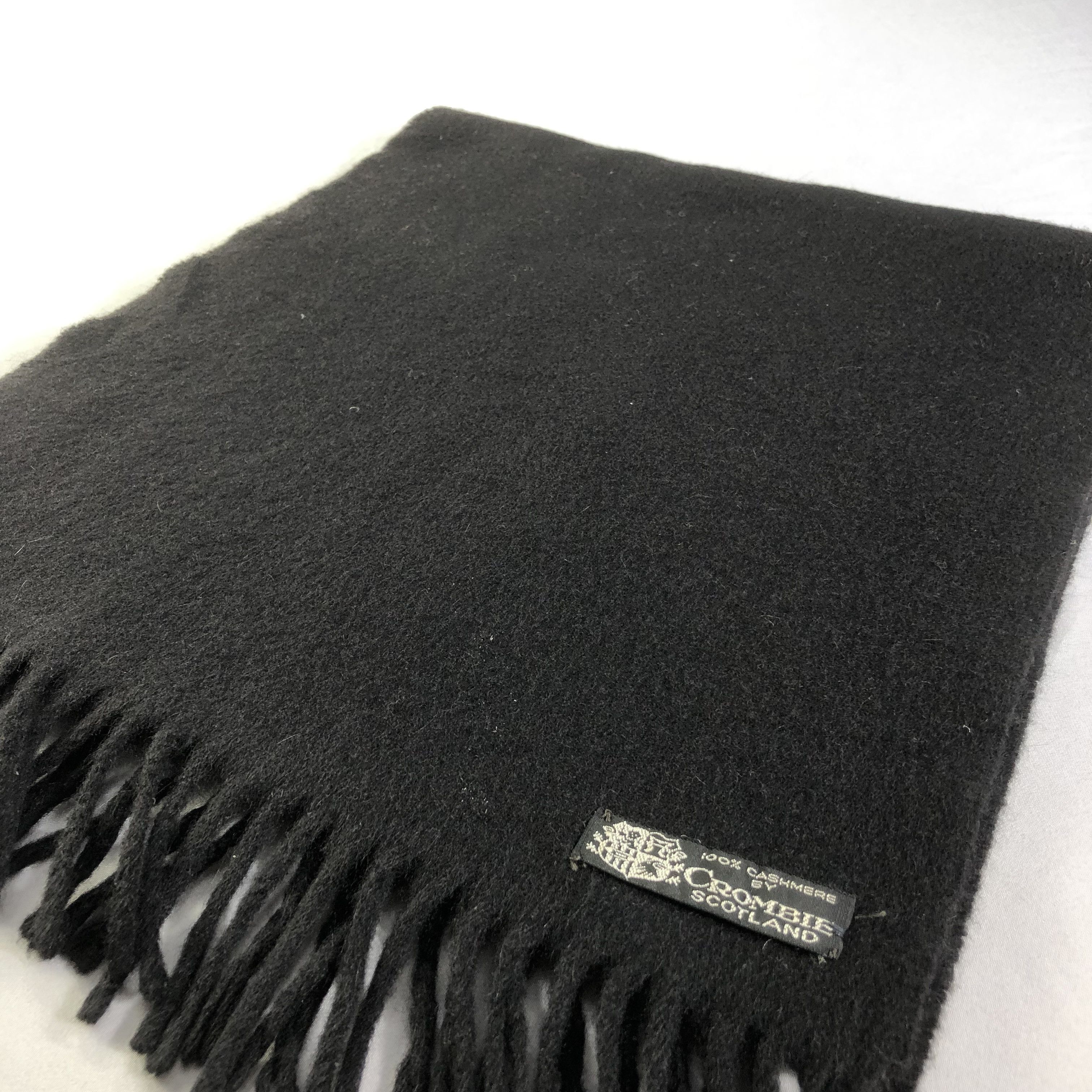 Crombie Crombie Plain Black Cashmere Scarf Muffler V1679 Size ONE SIZE - 3 Thumbnail
