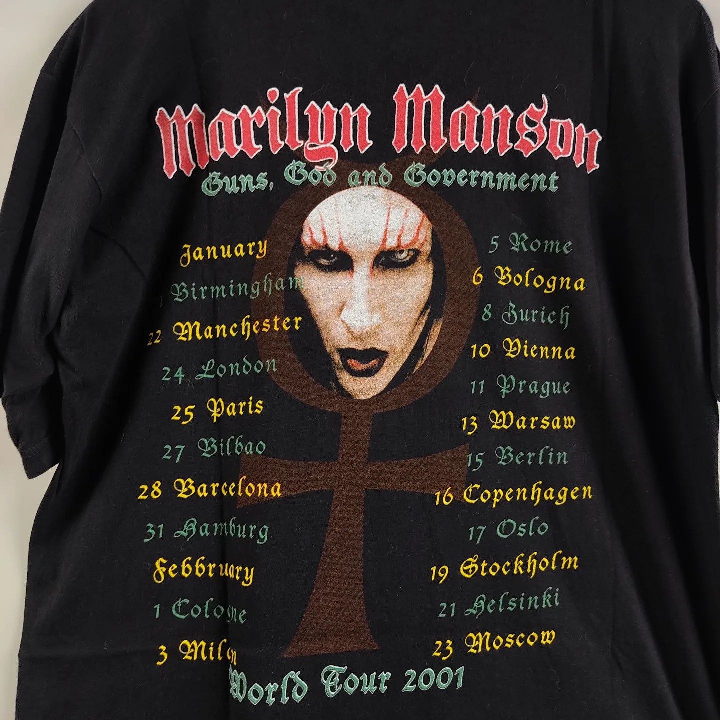 Band Tees × Marilyn Manson × Vintage 2001 Marilyn Manson Guns God and Government World tour Size US L / EU 52-54 / 3 - 3 Thumbnail