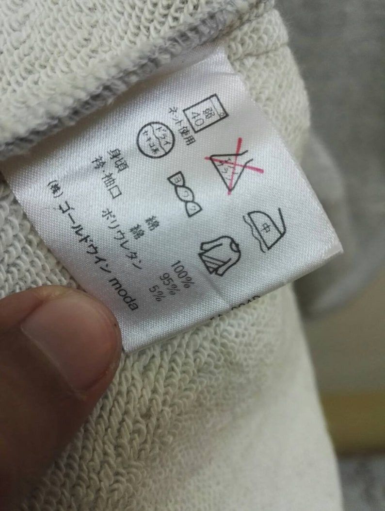 Ellesse Rare ELLESSE Sweatshirt embroidered Logo Good Condition Used Size US L / EU 52-54 / 3 - 6 Thumbnail