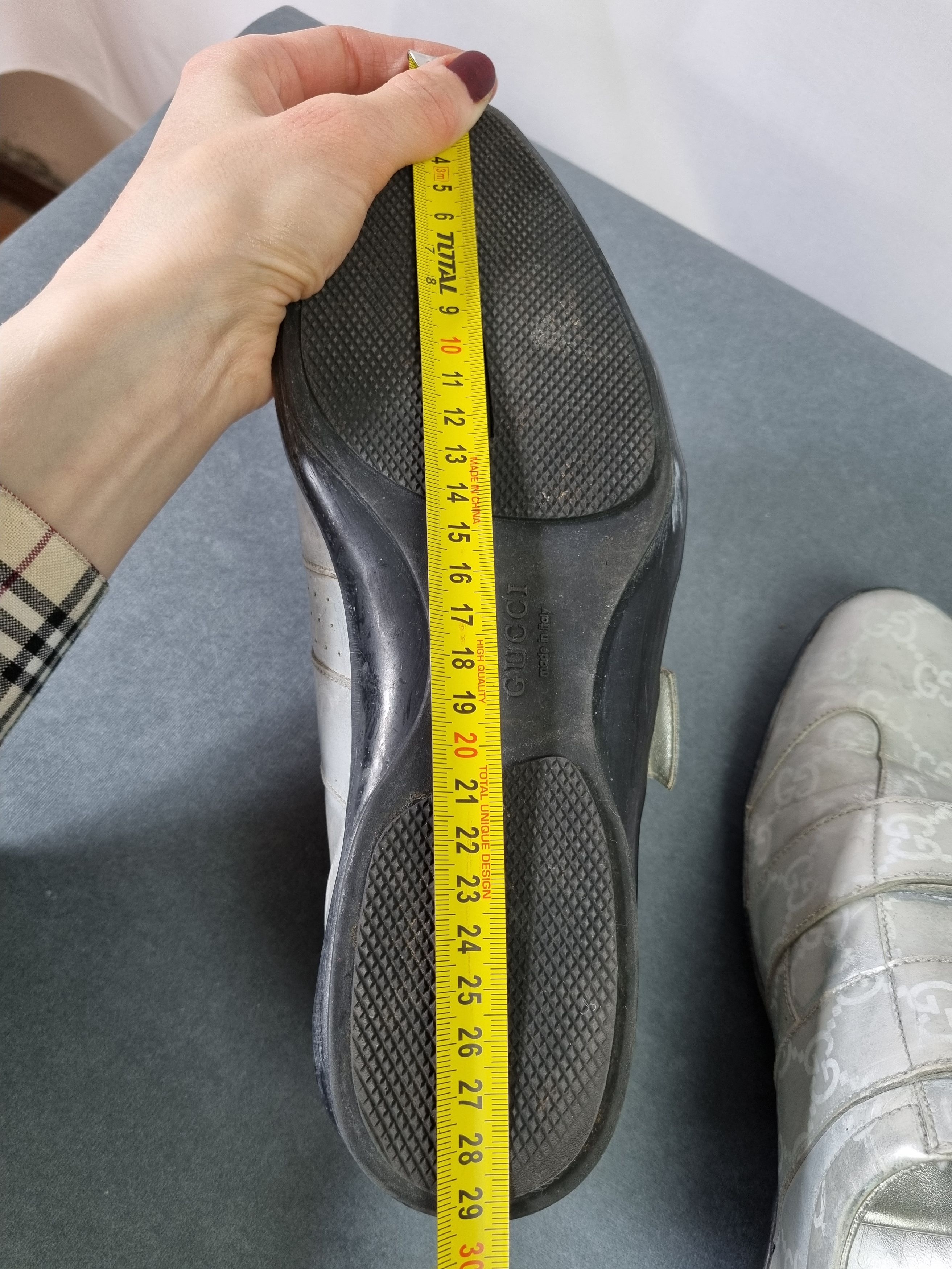 Gucci 90s GUCCI Monogram Shoes Made in Italy TOM FORD Era Size US 7 / EU 40 - 17 Thumbnail