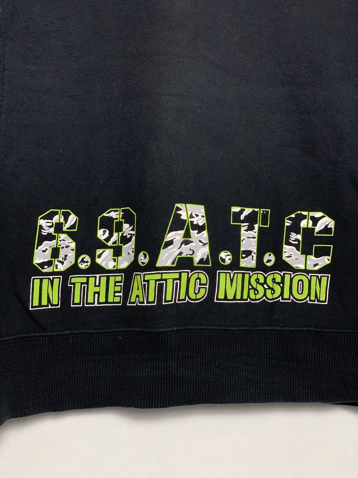 In The Attic Vintage In the Attic Homme Rocks Bocks Pullover Hoodie Size US L / EU 52-54 / 3 - 6 Thumbnail