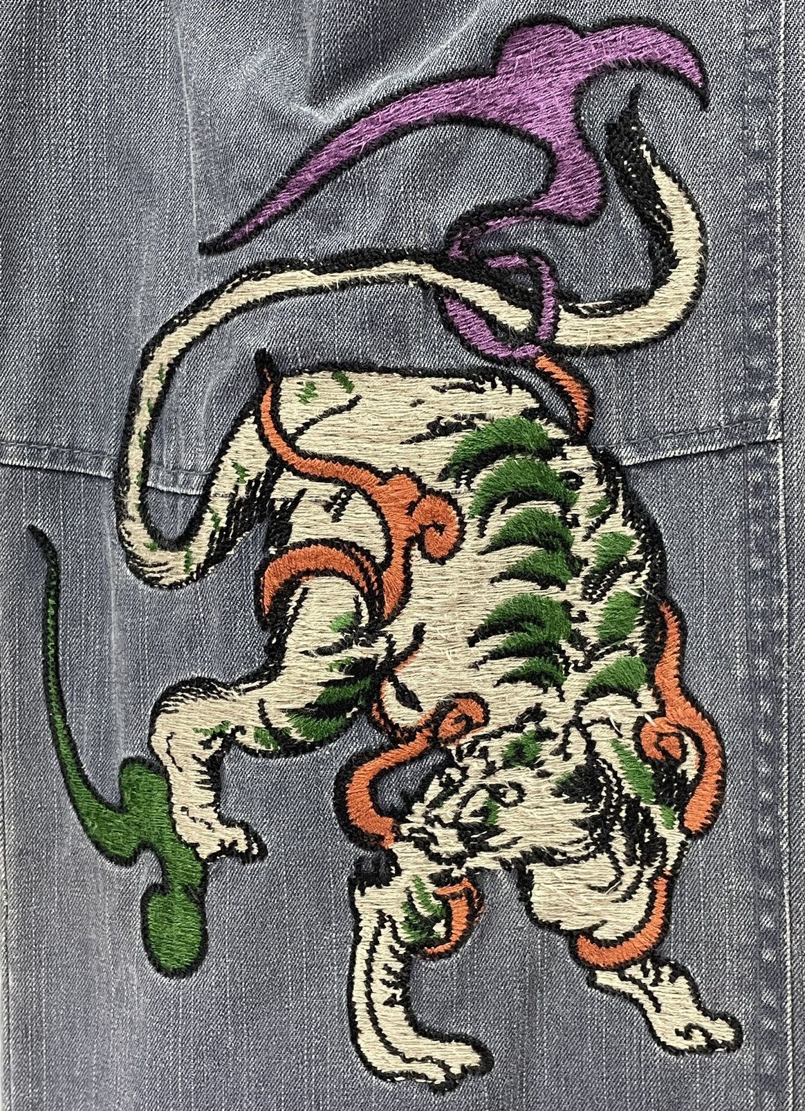 Japanese Brand 🔥Sukajan KU Tiger & Flowers Embroidery Cargo Pants Karakuri Size US 29 - 3 Thumbnail