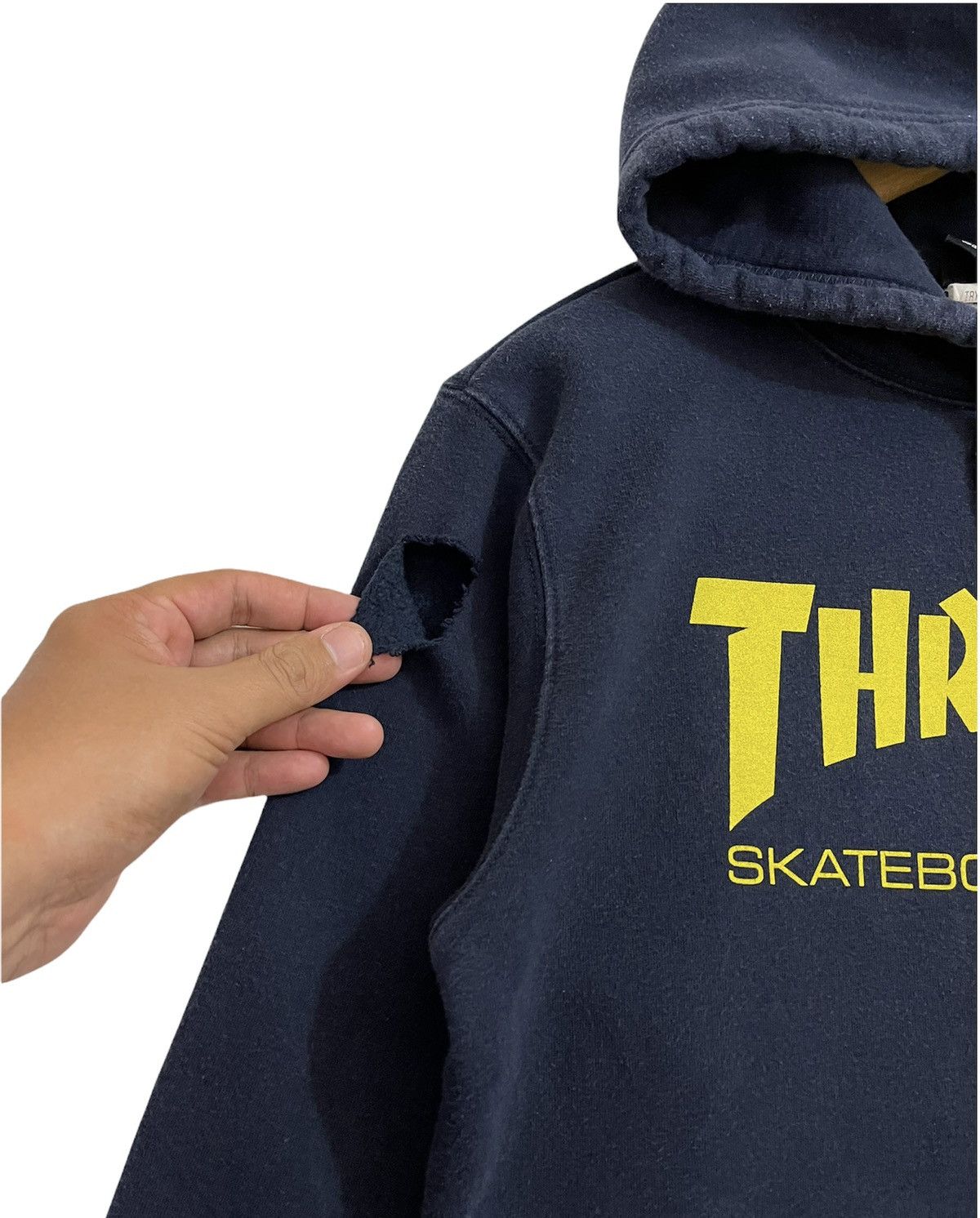 Thrasher Thrasher Skateboard Magazine hoodie distreesed Size US M / EU 48-50 / 2 - 7 Thumbnail