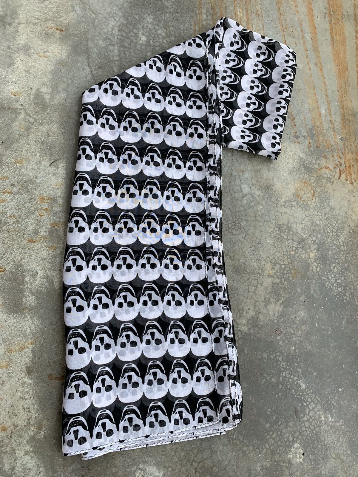Japanese Brand Japanese Full Print Skull Scarf Bandana Mastermind style Size ONE SIZE - 2 Thumbnail