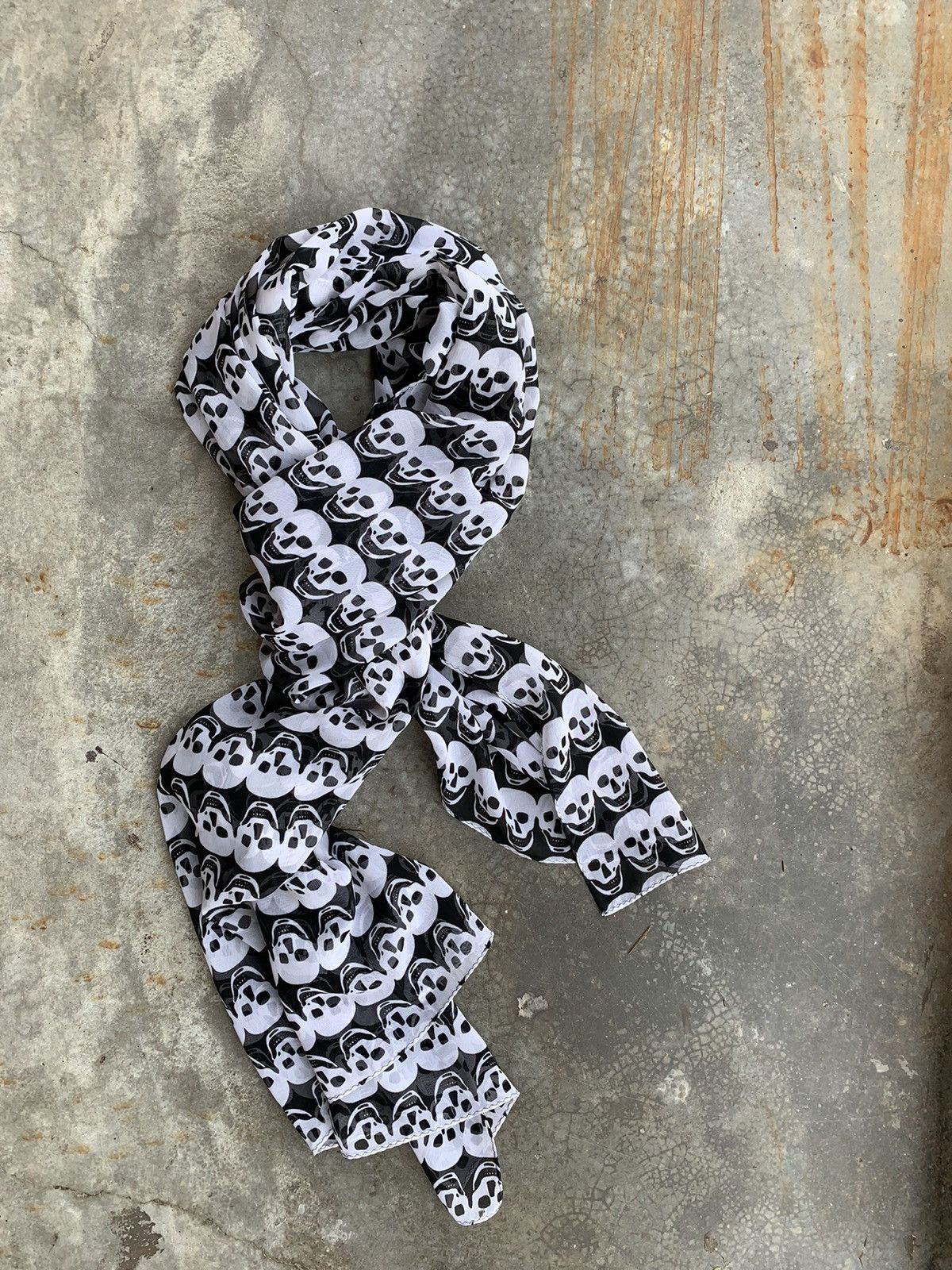 Japanese Brand Japanese Full Print Skull Scarf Bandana Mastermind style Size ONE SIZE - 1 Thumbnail