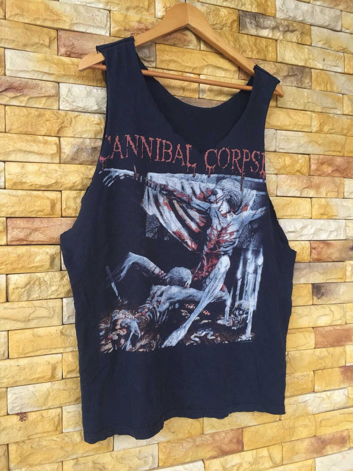 Band Tees Vintage Cannibal Corpse Band Crop Trashed Tshirt Size US L / EU 52-54 / 3 - 2 Thumbnail