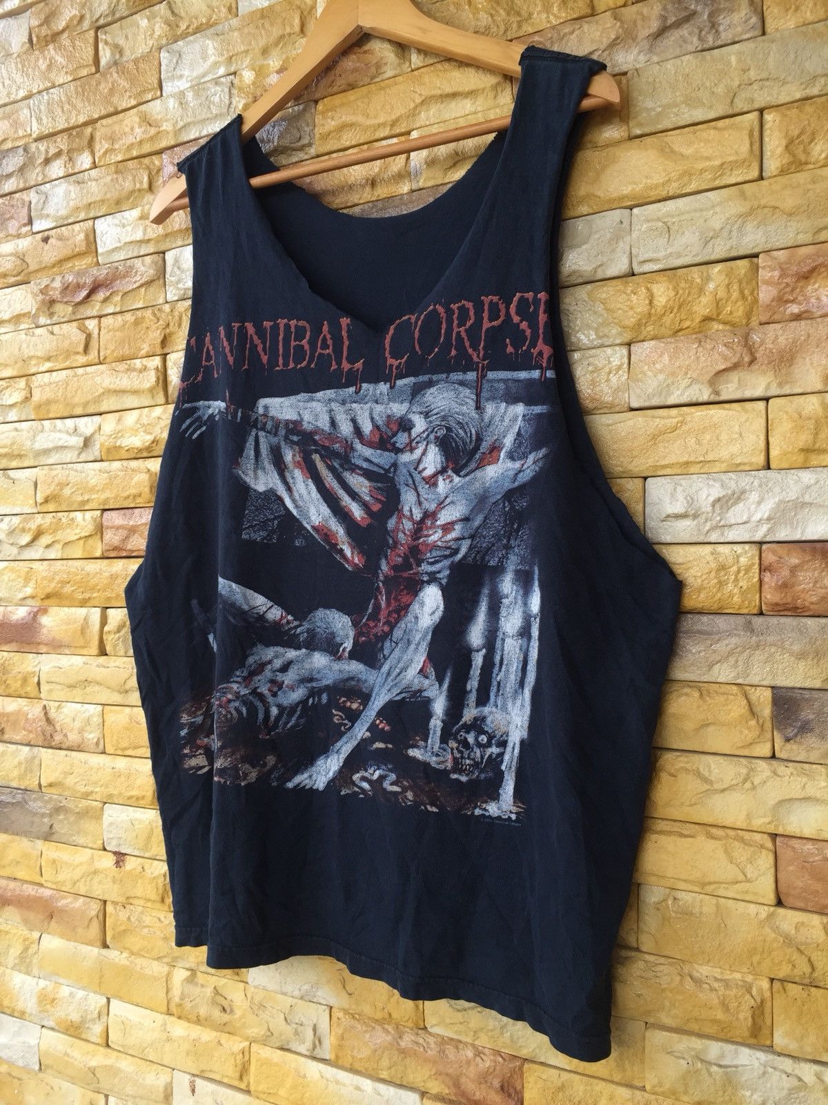 Band Tees Vintage Cannibal Corpse Band Crop Trashed Tshirt Size US L / EU 52-54 / 3 - 3 Thumbnail