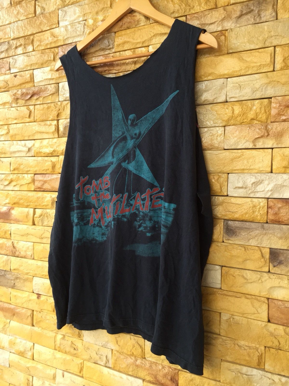 Band Tees Vintage Cannibal Corpse Band Crop Trashed Tshirt Size US L / EU 52-54 / 3 - 7 Thumbnail