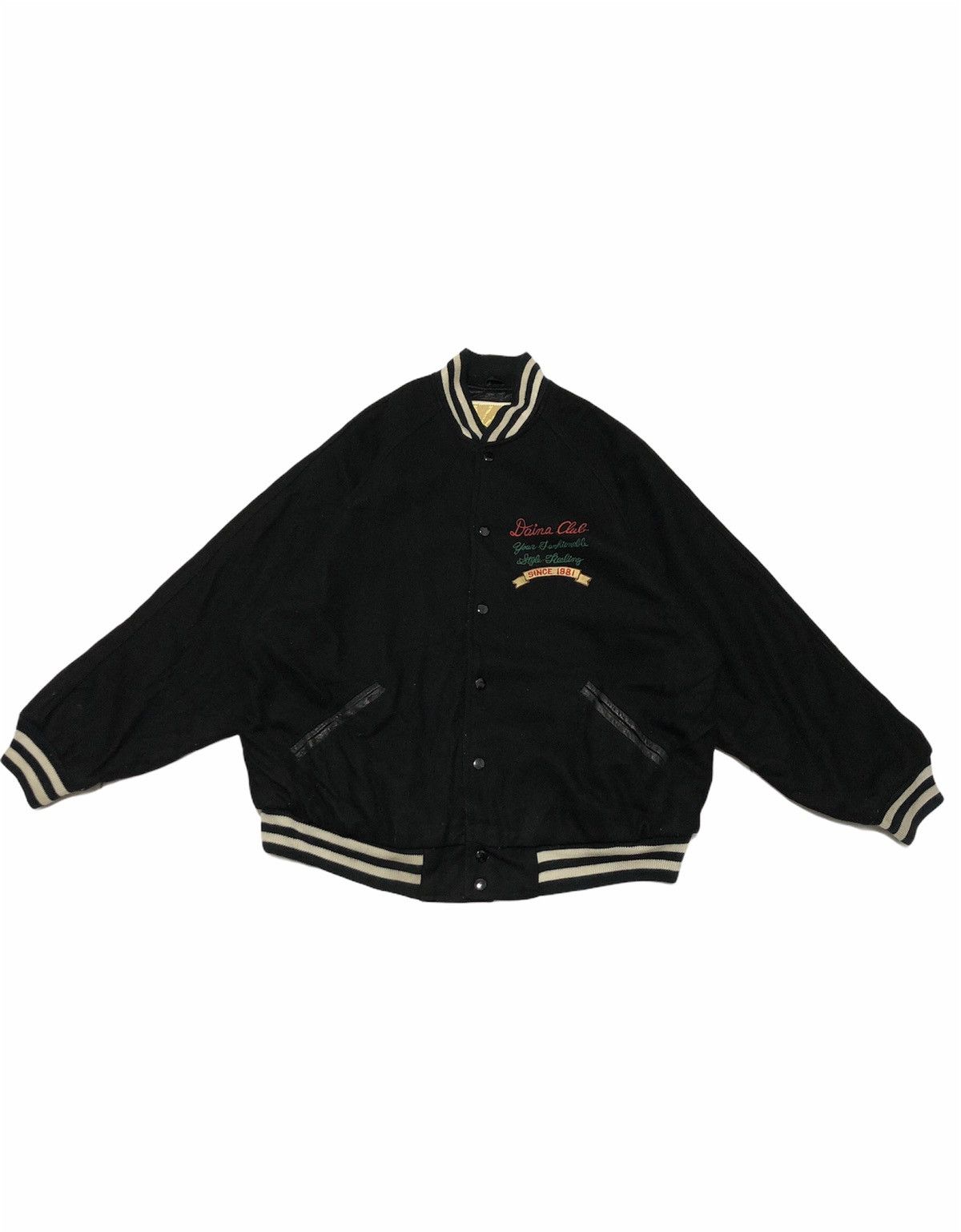 Vintage Vintage Super Daina Club 1981 Big Logo Varsity Jacket Size US L / EU 52-54 / 3 - 3 Thumbnail