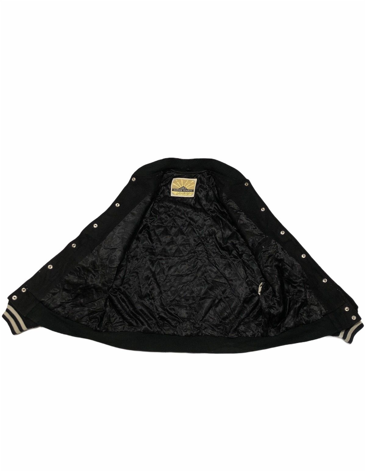 Vintage Vintage Super Daina Club 1981 Big Logo Varsity Jacket Size US L / EU 52-54 / 3 - 7 Thumbnail