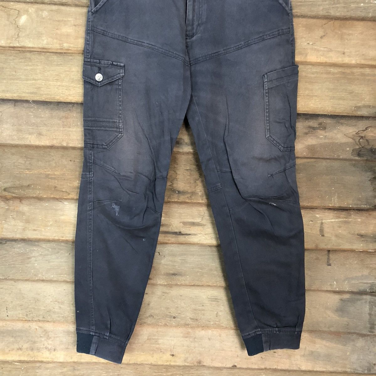 Japanese Brand Jogger Stretch Dark Blue faded utility Cargo Pants #4395 Size US 31 - 3 Thumbnail