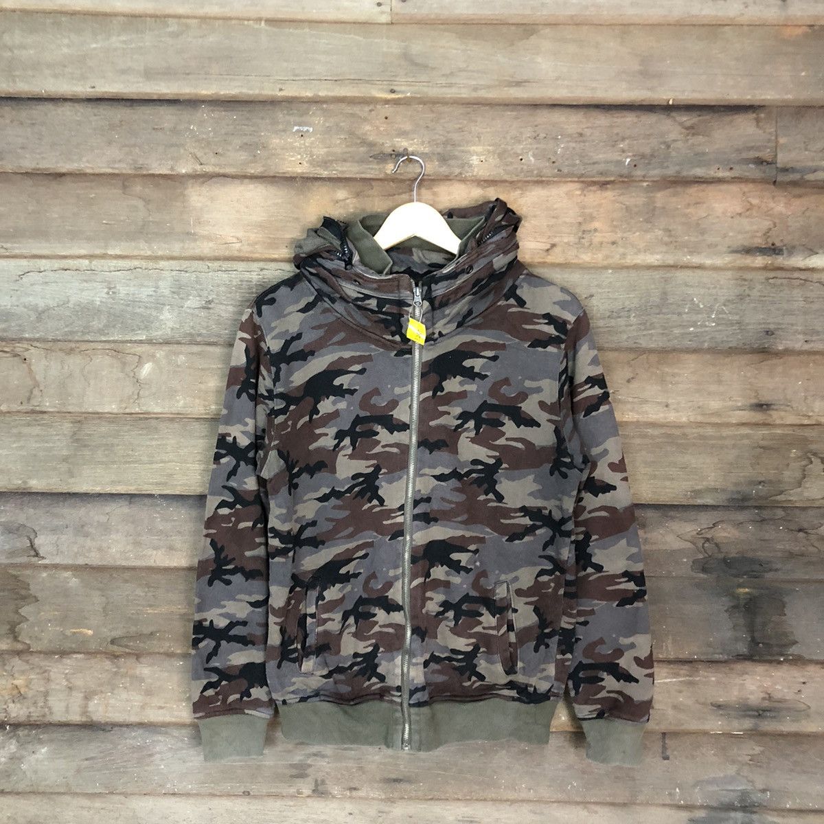image of Ant Label Anti Label Basic Camo Sweater 3265 in Green Army, Men's (Size Medium)
