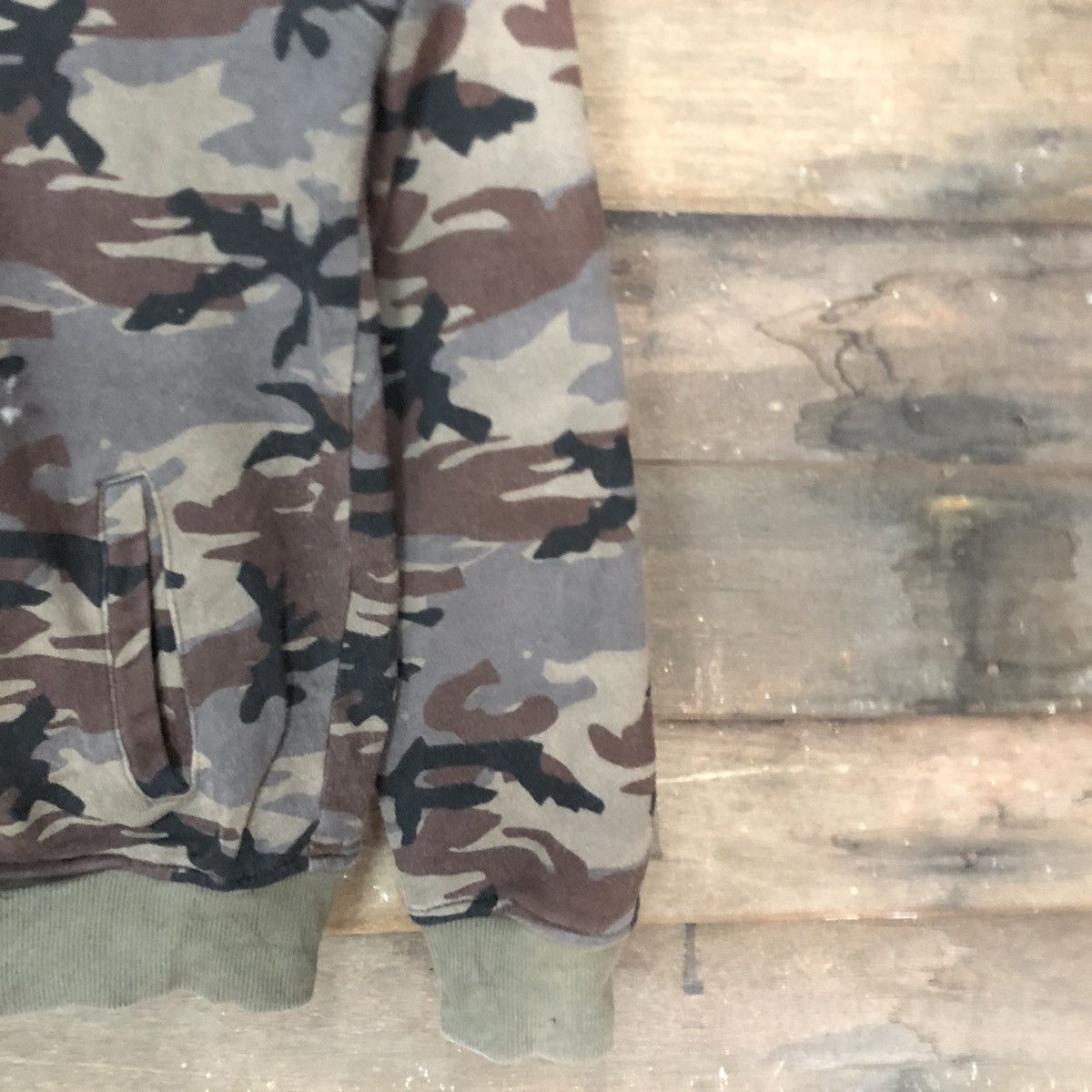 Japanese Brand Anti Label Basic Camo Sweater #3265 Size US M / EU 48-50 / 2 - 4 Thumbnail