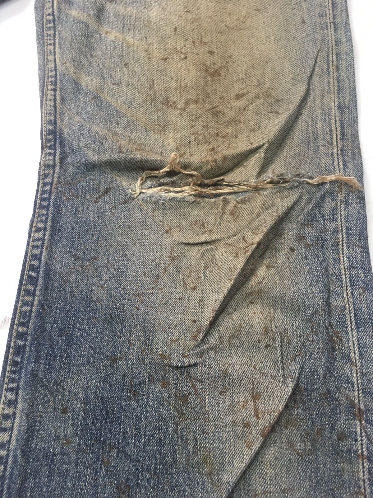 Levi's × Vintage Vintage Levi’s lot 502 distressed denim japan Size US 31 - 12 Thumbnail