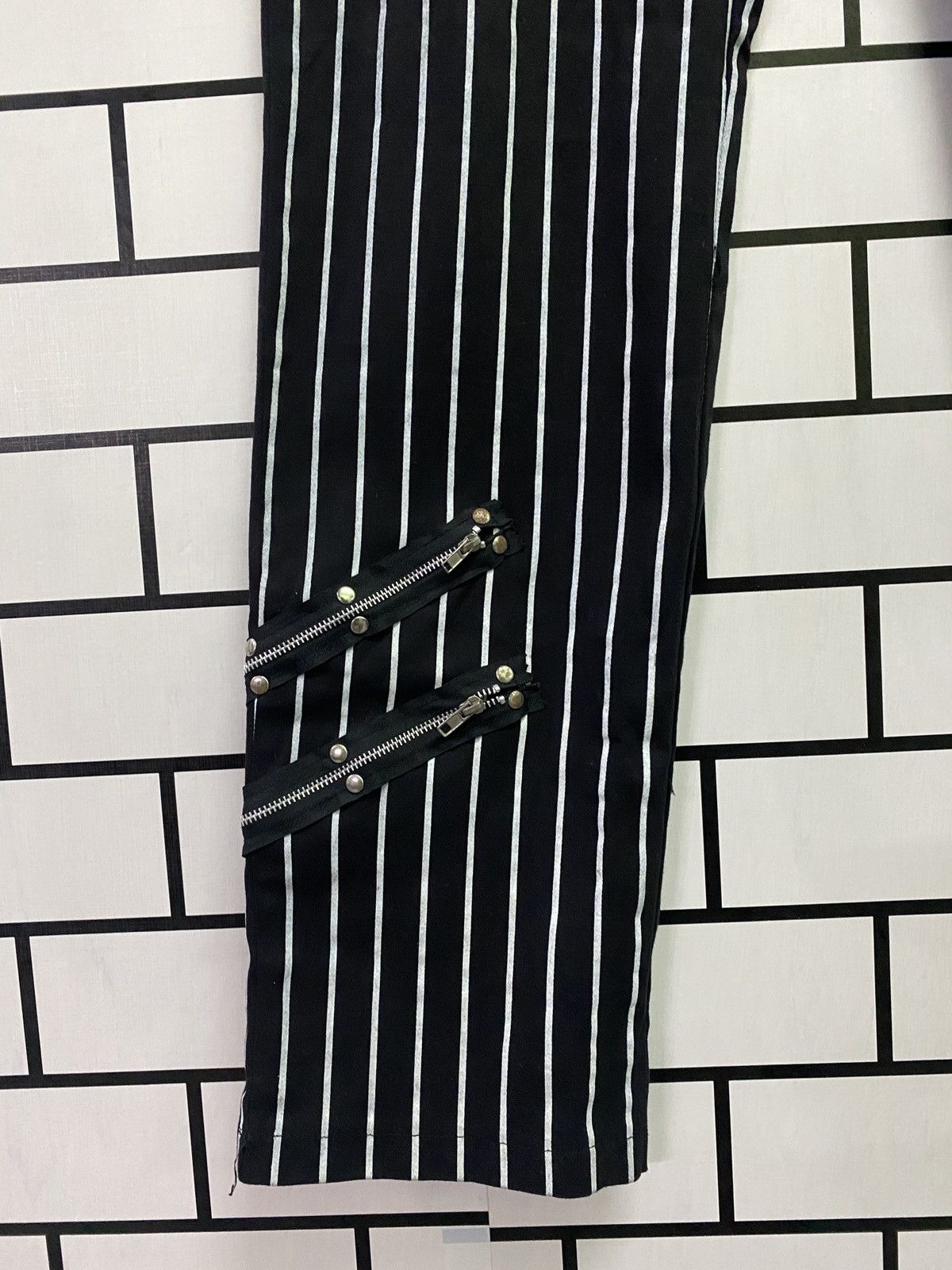 Designer × Japanese Brand × Seditionaries Japanese HIDEROCK Hickory Patches Zipper Punk Design Pants Size US 31 - 7 Thumbnail