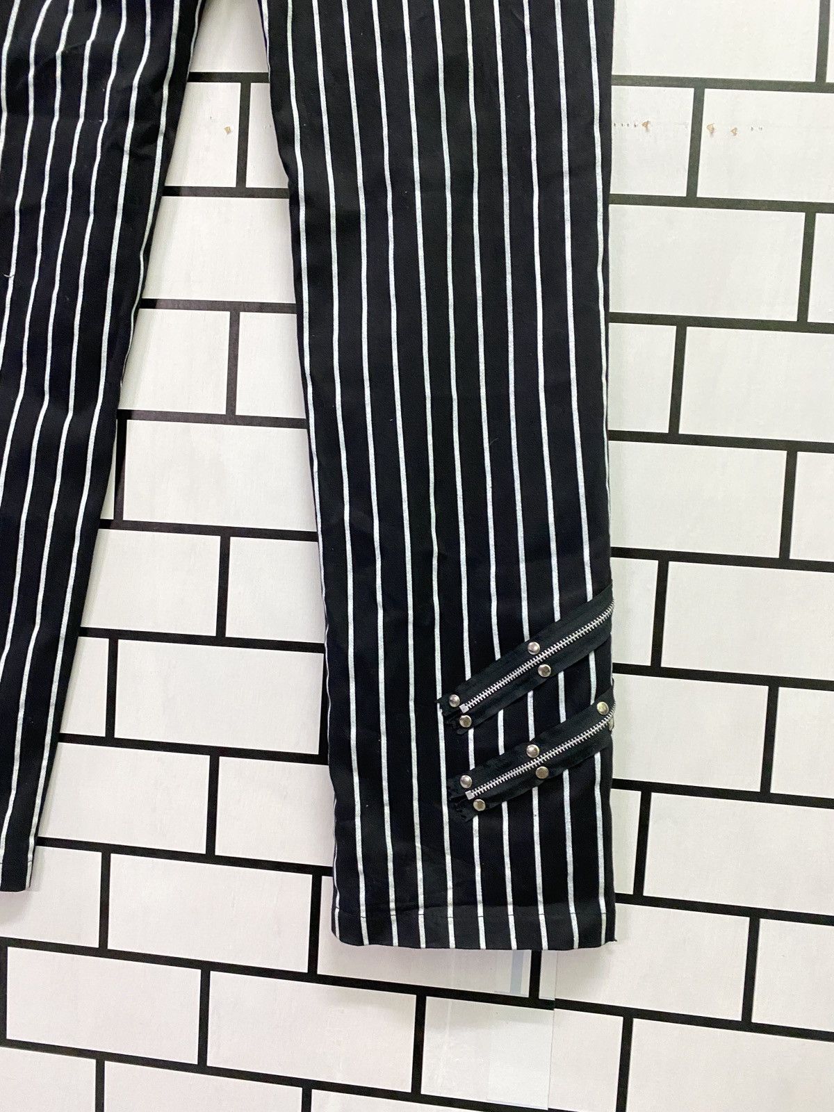 Designer × Japanese Brand × Seditionaries Japanese HIDEROCK Hickory Patches Zipper Punk Design Pants Size US 31 - 11 Thumbnail