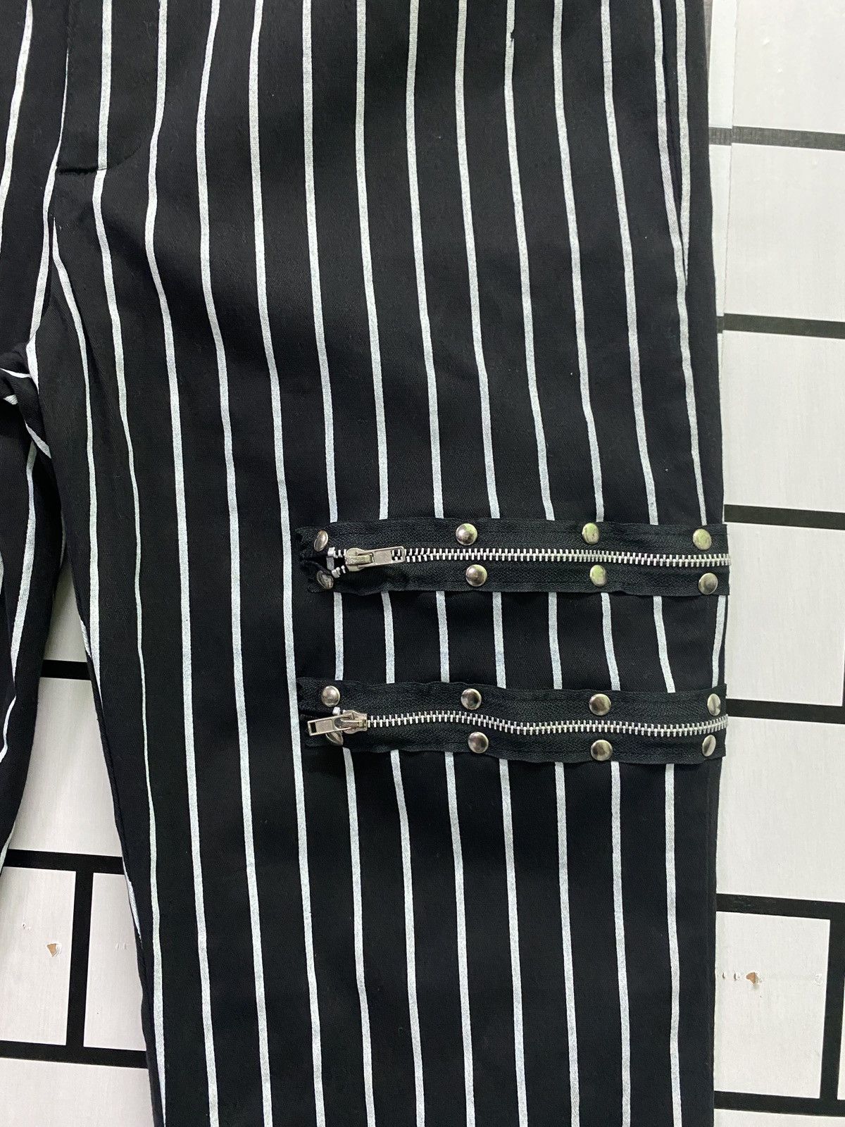 Designer × Japanese Brand × Seditionaries Japanese HIDEROCK Hickory Patches Zipper Punk Design Pants Size US 31 - 6 Thumbnail