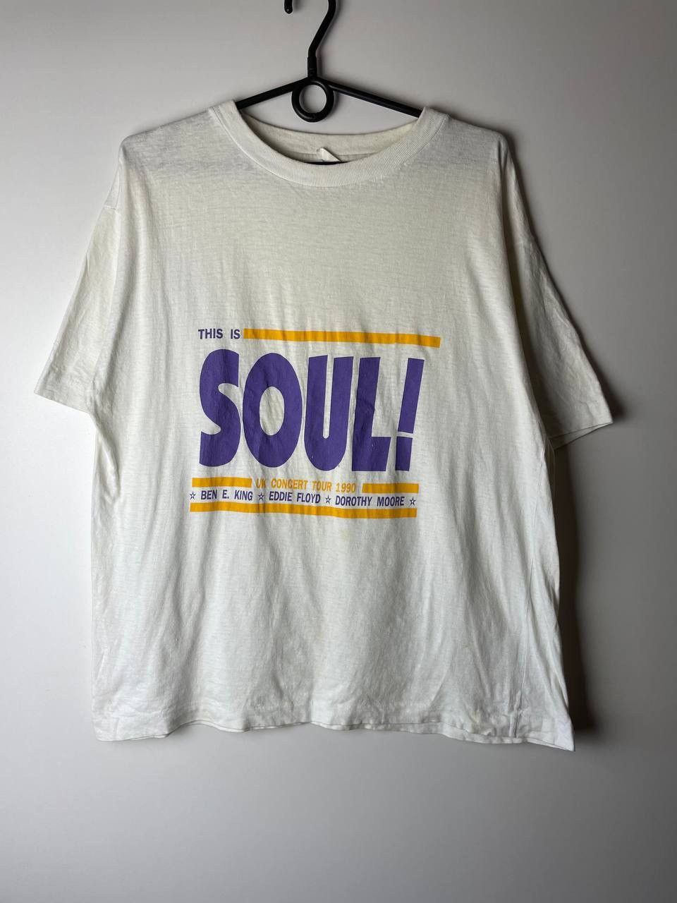 This is Soul 1990 tour vintage t-shirts size XXL