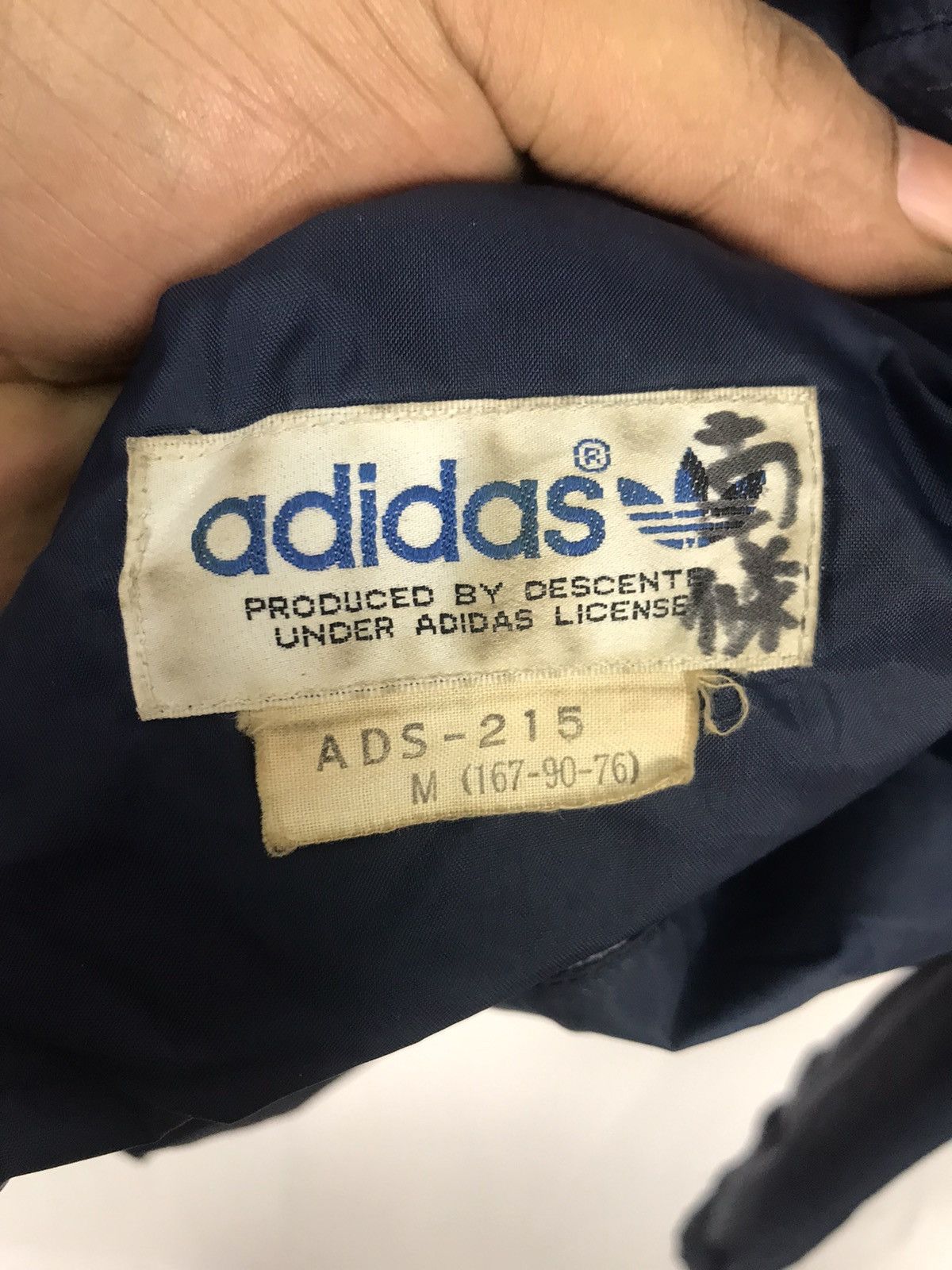 Adidas × Vintage Vintage adidas windbreaker hidden hoodie Size US S / EU 44-46 / 1 - 3 Thumbnail