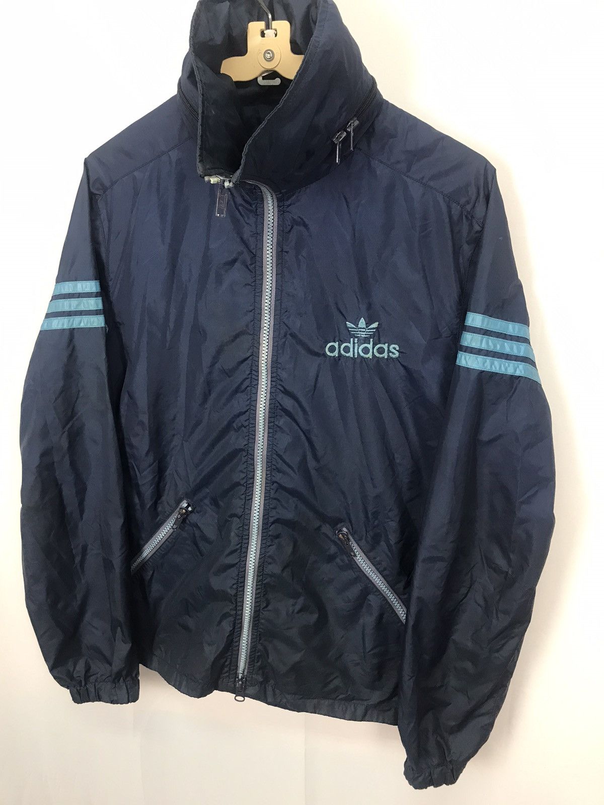 Adidas × Vintage Vintage adidas windbreaker hidden hoodie Size US S / EU 44-46 / 1 - 5 Thumbnail