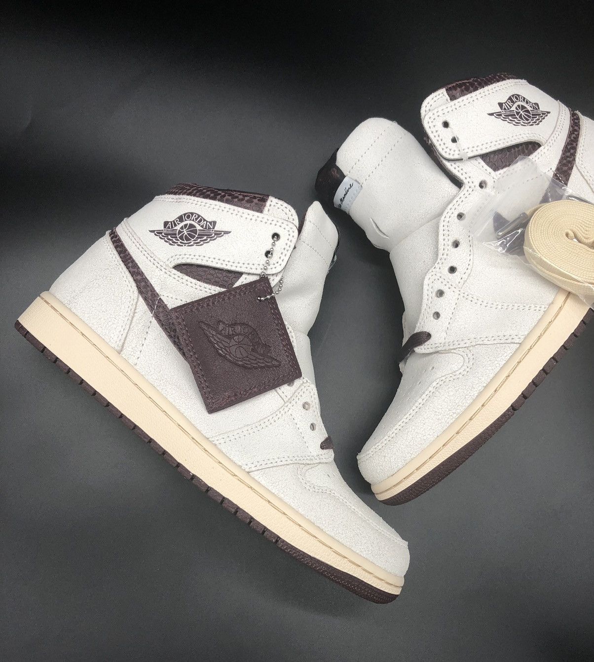 A Ma Maniere × Jordan Brand Jordan 1 Retro High OG A Ma Maniére Size US 8.5 / EU 41-42 - 5 Thumbnail