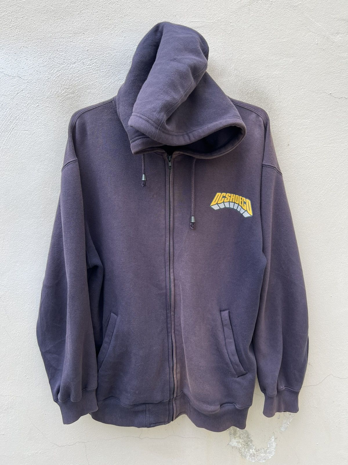 DC Vintage 2000s DC Shoes Co Sun Faded Hoodie Sweatshirt Size US M / EU 48-50 / 2 - 6 Thumbnail