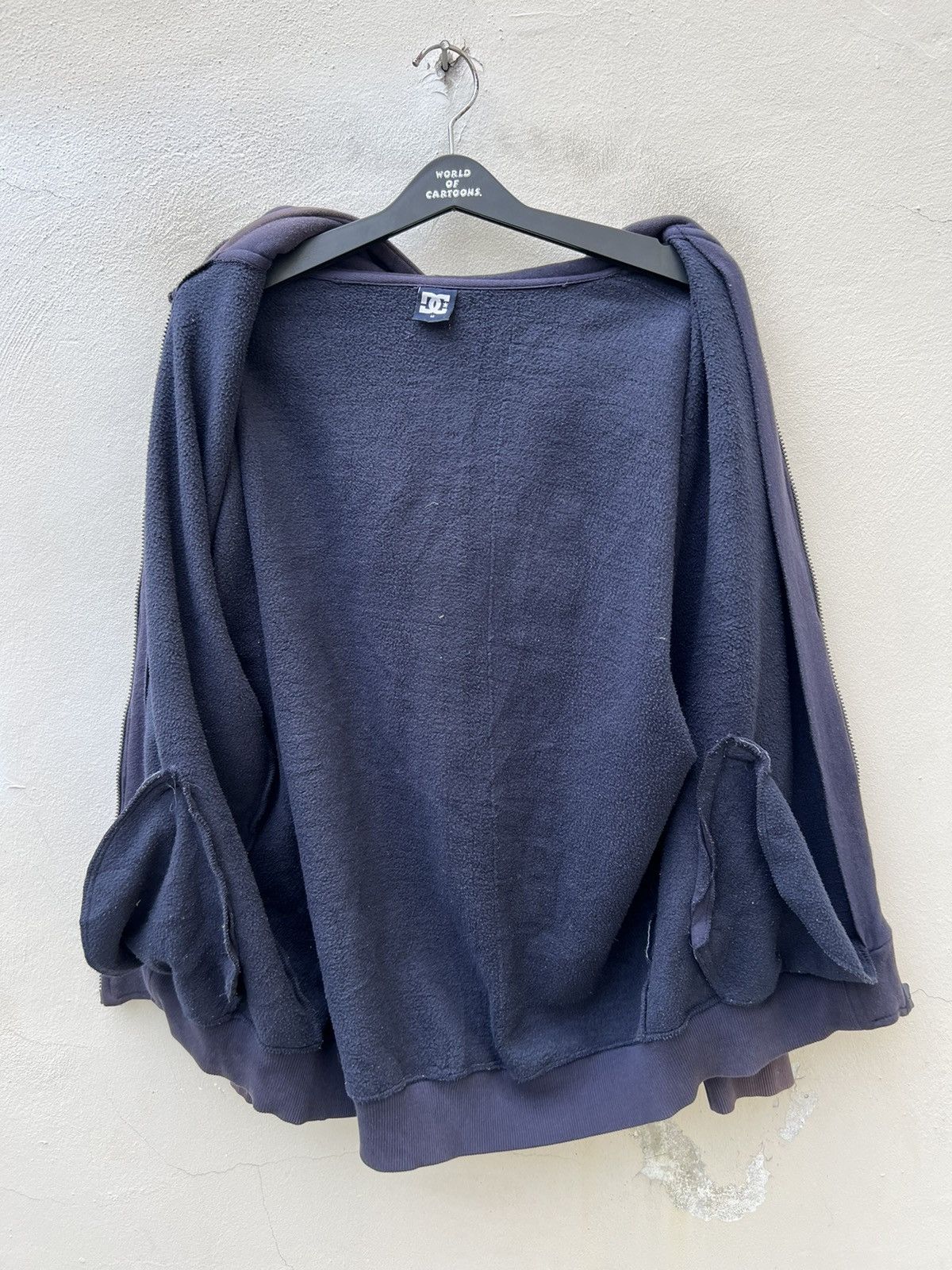 DC Vintage 2000s DC Shoes Co Sun Faded Hoodie Sweatshirt Size US M / EU 48-50 / 2 - 18 Thumbnail