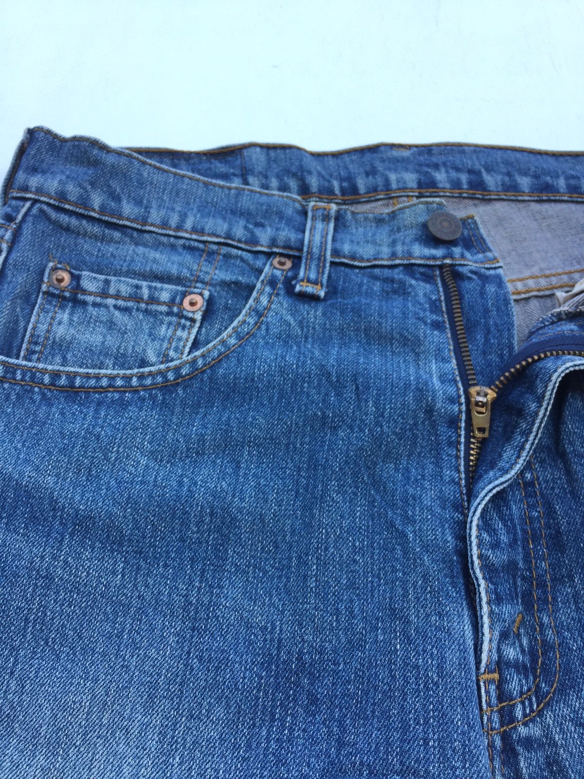 Levi's × Vintage Vintage 90s Levi’s Light Blue Wash Pants Size US 31 - 4 Thumbnail