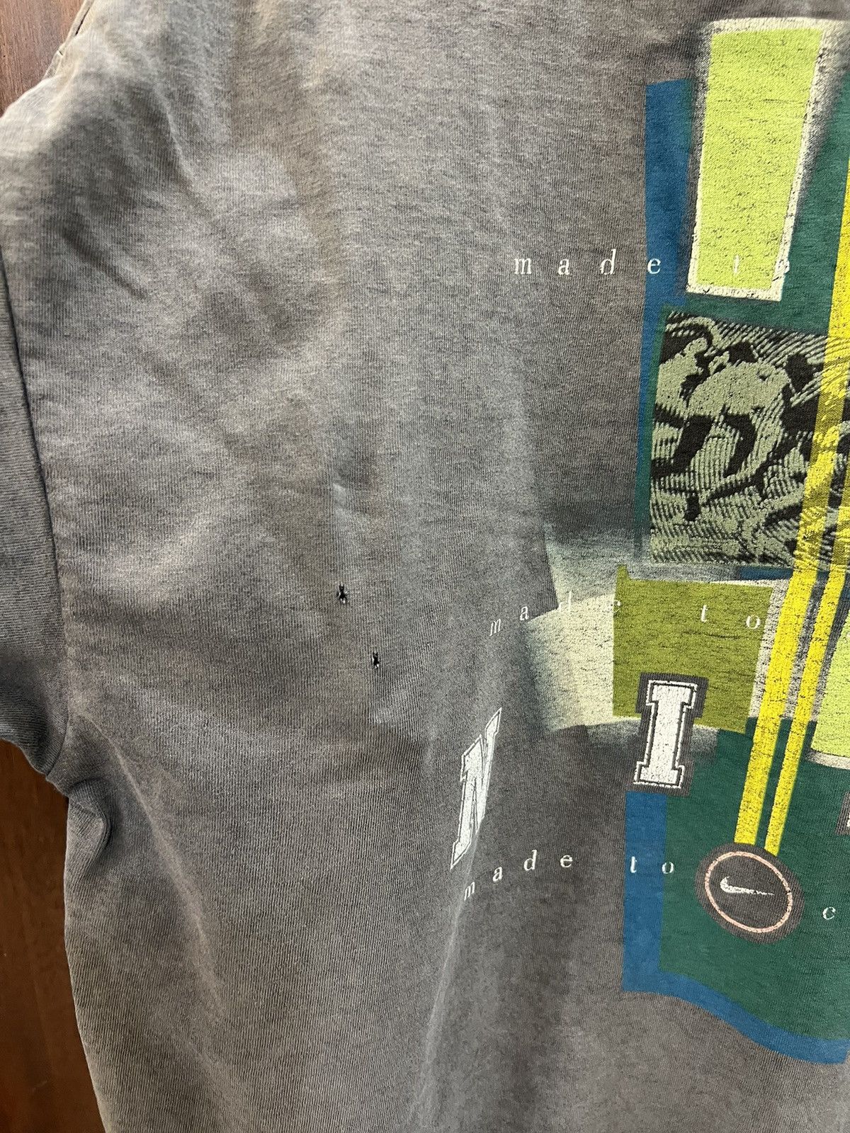 Nike Vintage Nike Thrashed Shirts Home Size US L / EU 52-54 / 3 - 4 Thumbnail
