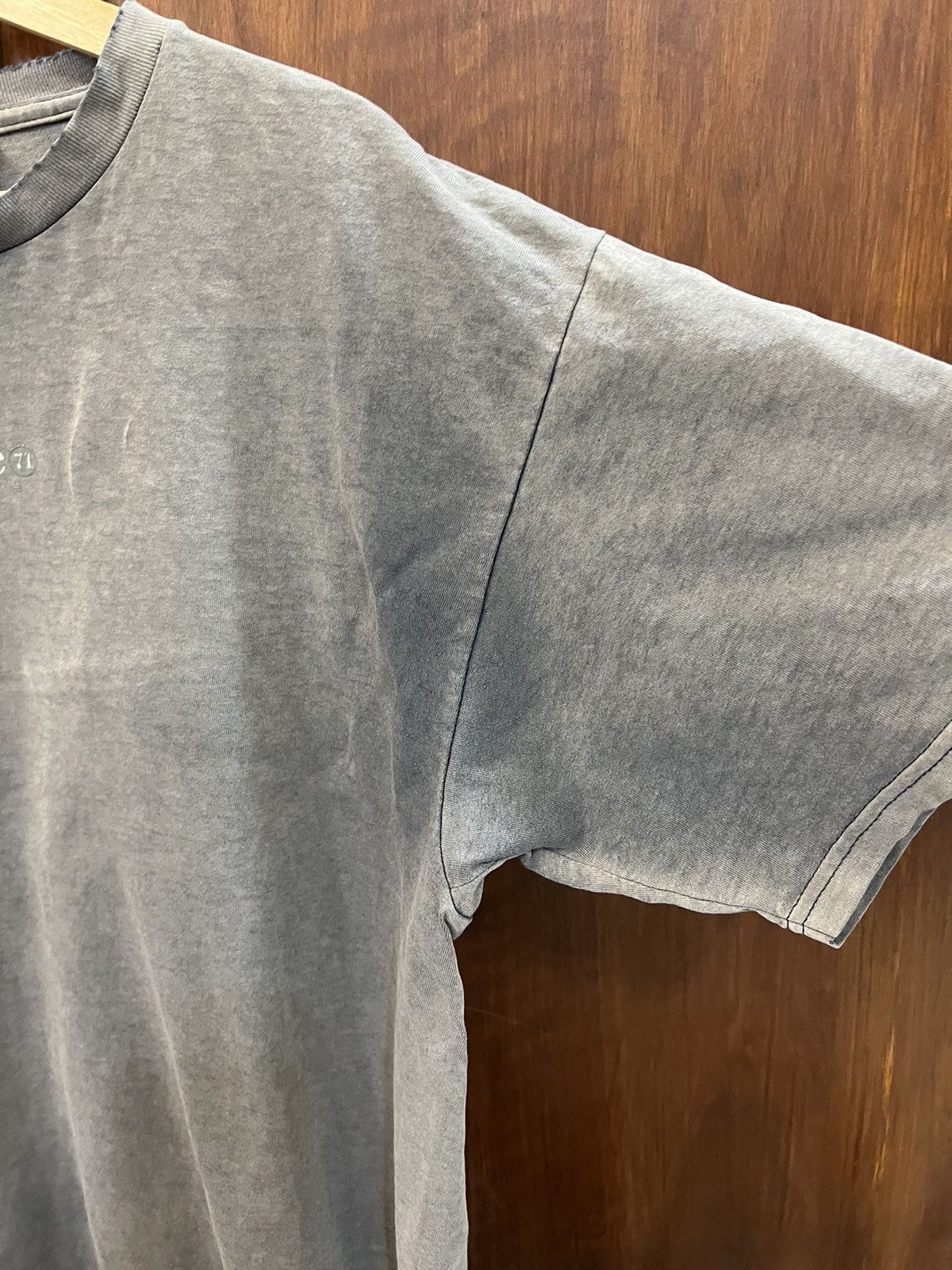 Nike Vintage Nike Thrashed Shirts Home Size US L / EU 52-54 / 3 - 10 Thumbnail