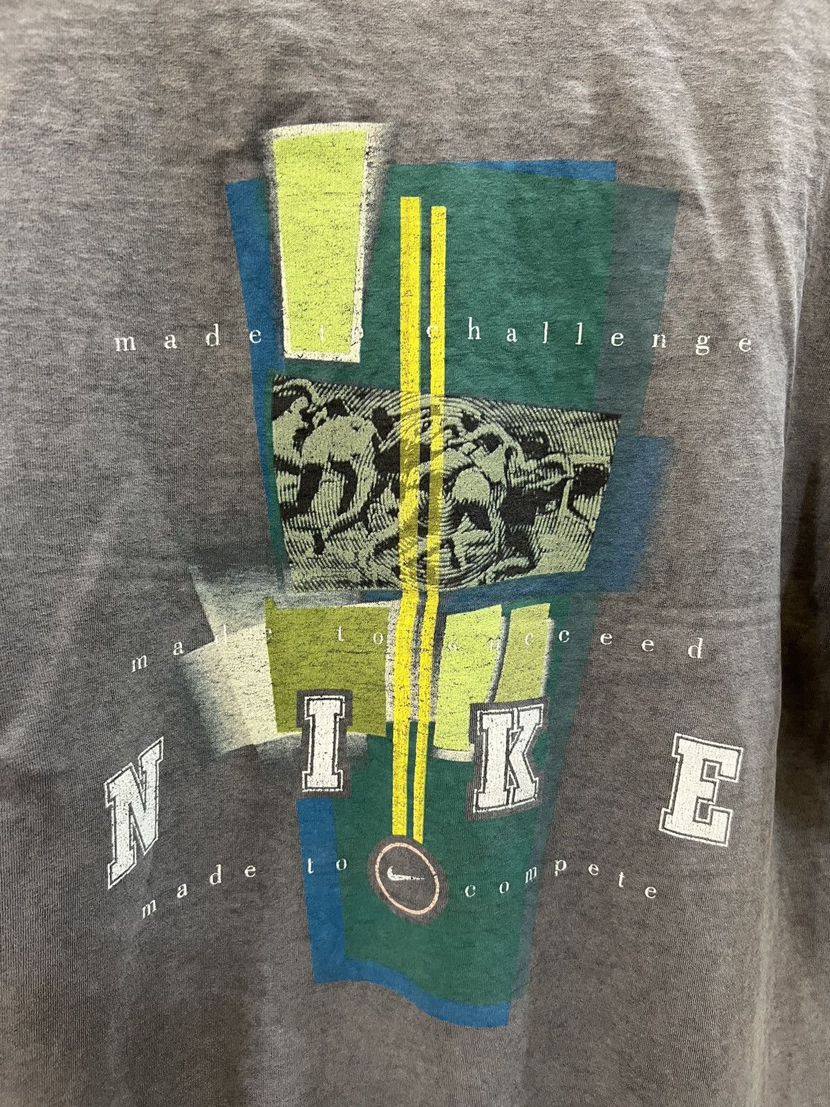 Nike Vintage Nike Thrashed Shirts Home Size US L / EU 52-54 / 3 - 5 Thumbnail