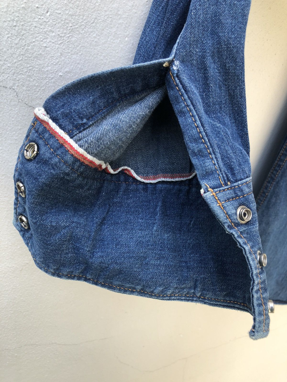 Vintage Vintage 70s CACTUS Japan Western Snap Button Denim Shirt Size US S / EU 44-46 / 1 - 18 Thumbnail