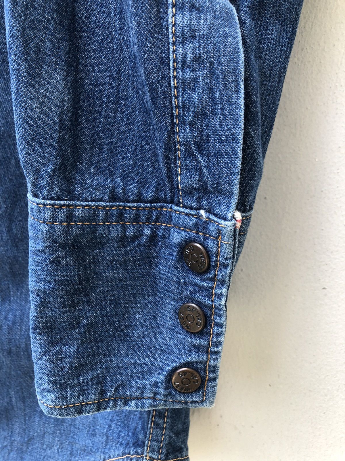 Vintage Vintage 70s CACTUS Japan Western Snap Button Denim Shirt Size US S / EU 44-46 / 1 - 9 Thumbnail