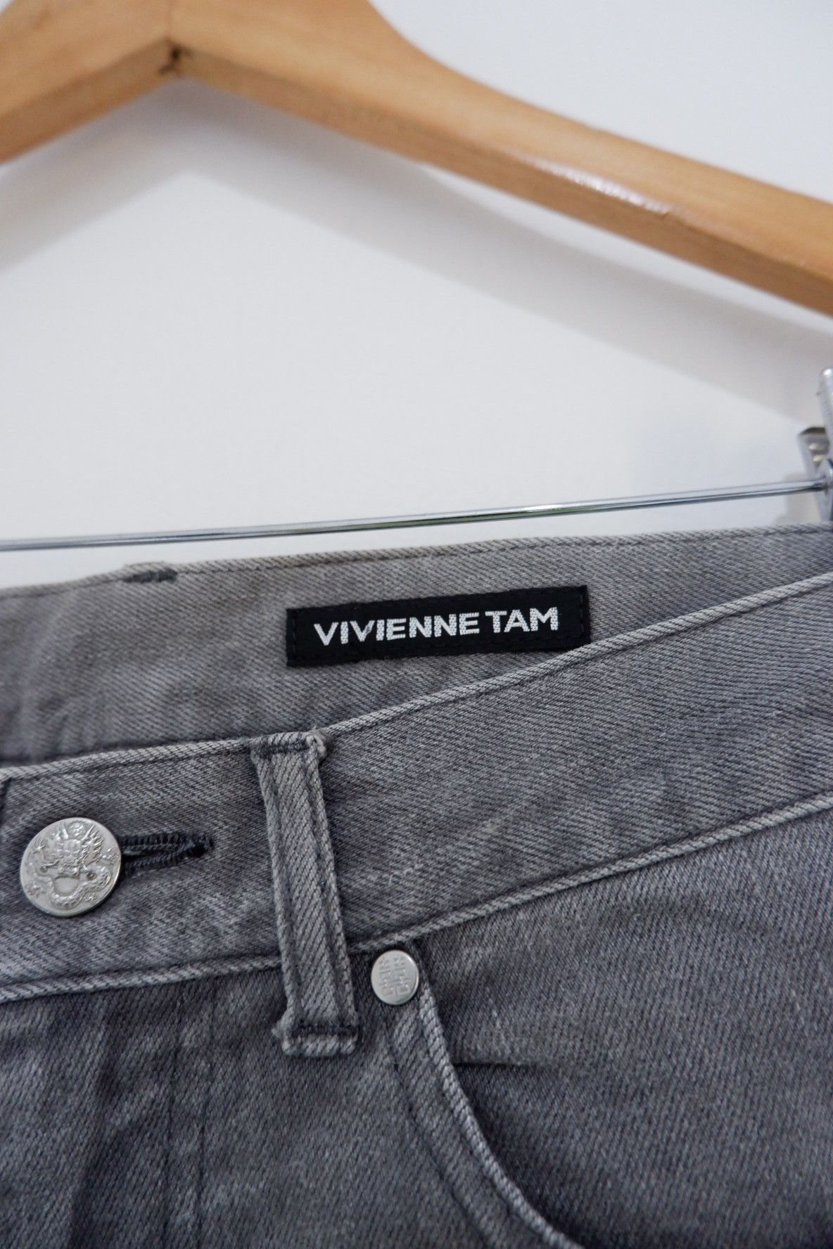 Vivienne Tam 90s Rare Vivienne Tam Twin Dragon Jeans Size 28" / US 6 / IT 42 - 7 Thumbnail