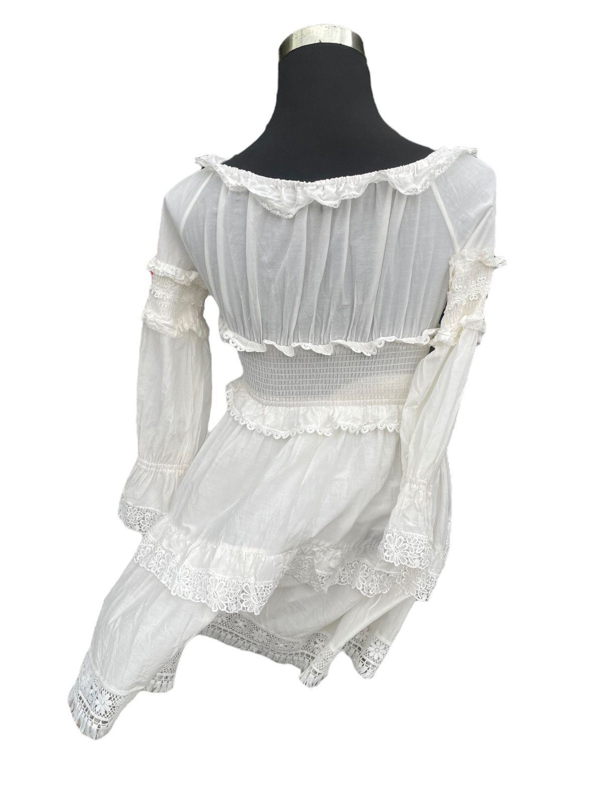 Designer D&G WHITE COTTON FRILLED MOUSSELINE OFF SHOULDER DRESS Size S / US 4 / IT 40 - 14 Thumbnail