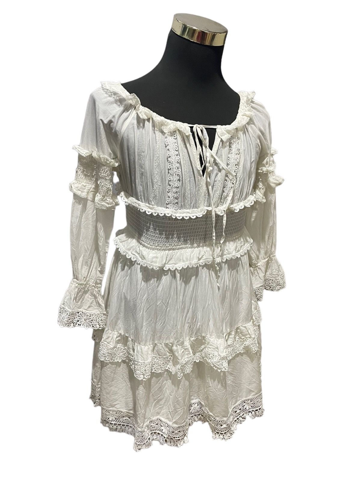 Designer D&G WHITE COTTON FRILLED MOUSSELINE OFF SHOULDER DRESS Size S / US 4 / IT 40 - 18 Thumbnail