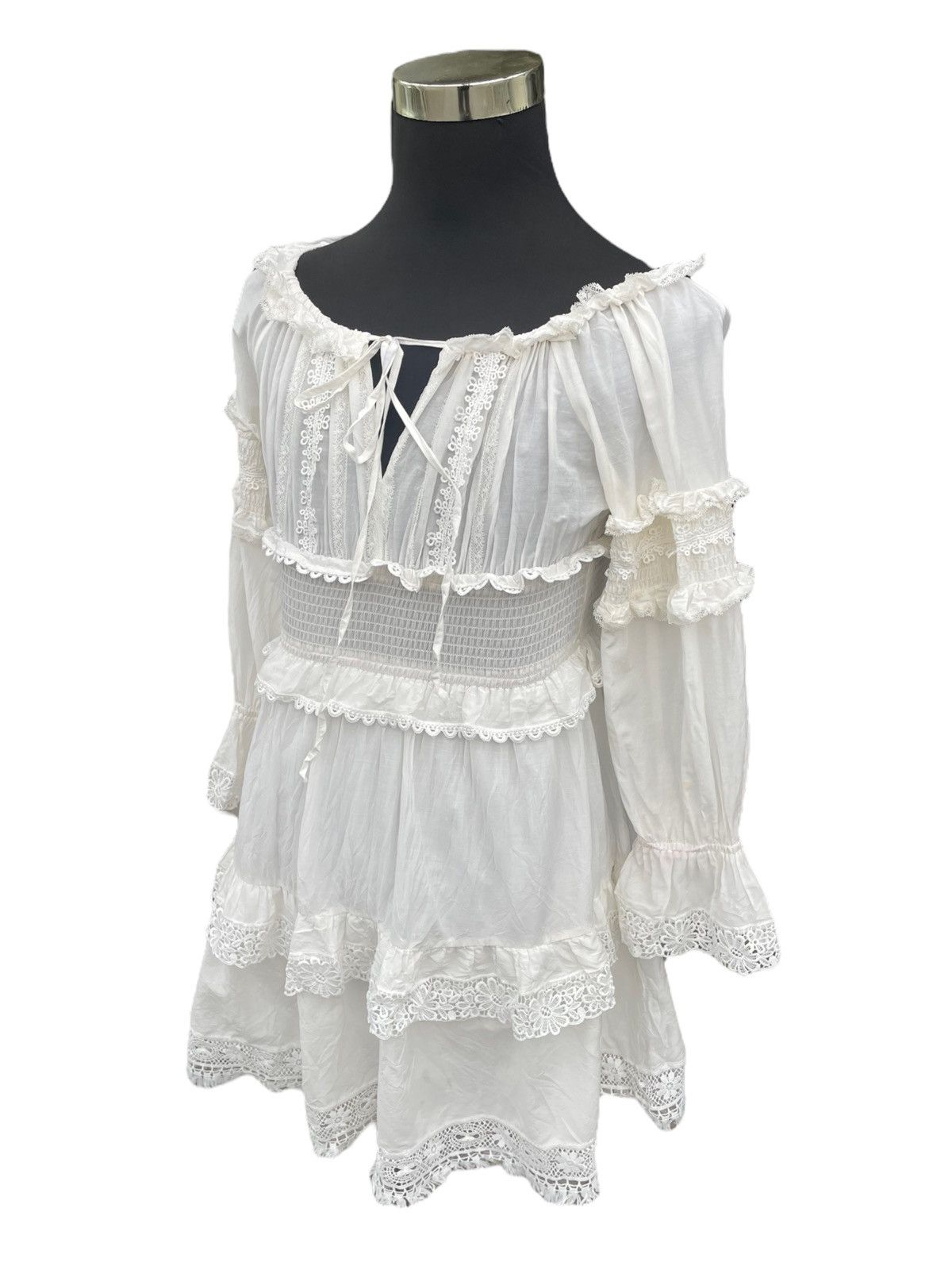 Designer D&G WHITE COTTON FRILLED MOUSSELINE OFF SHOULDER DRESS Size S / US 4 / IT 40 - 2 Thumbnail