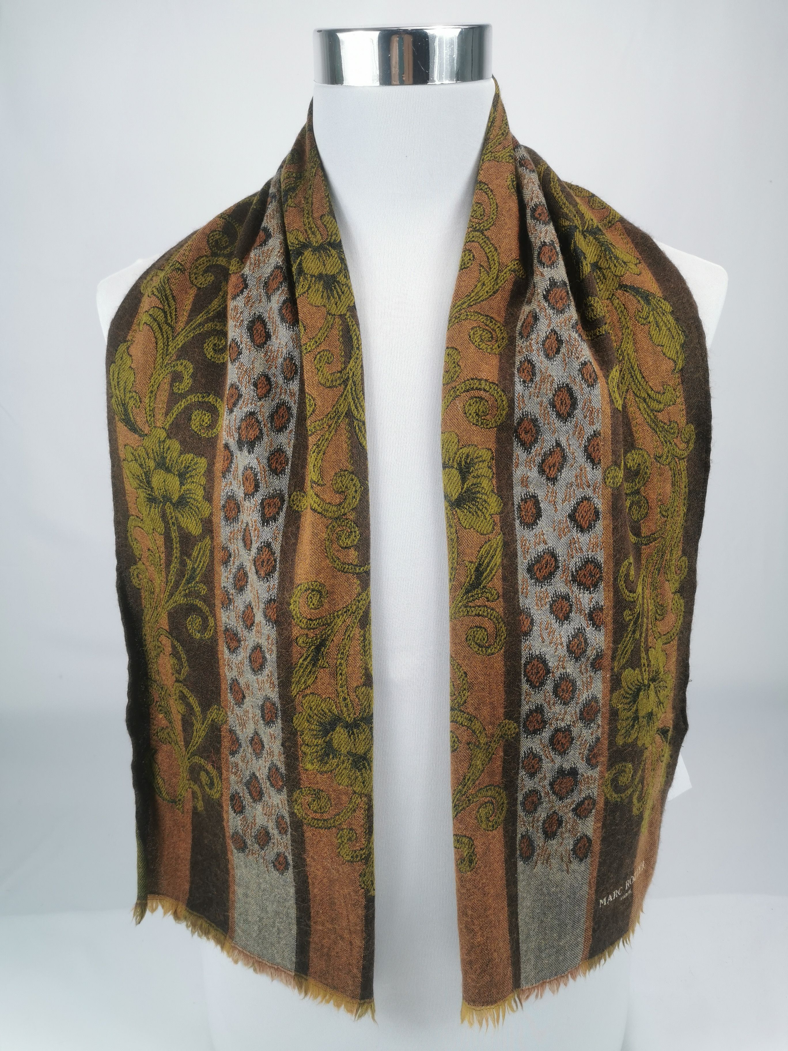 Marc rozier scarf muffler