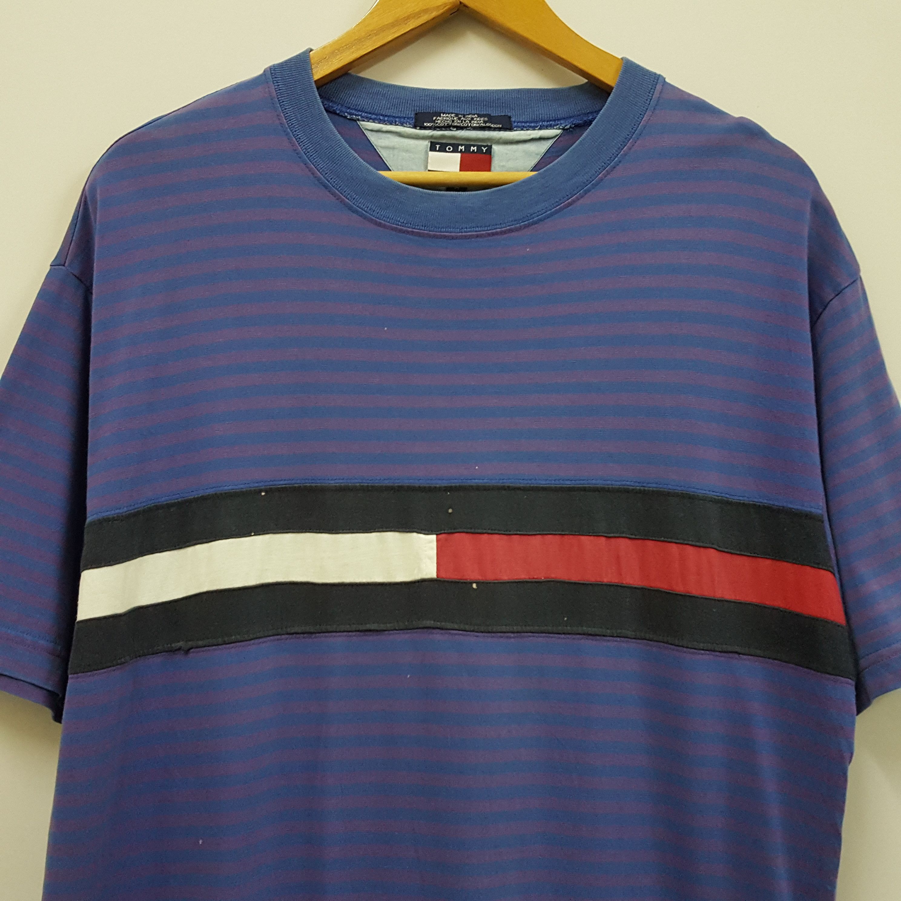 Tommy Hilfiger × Vintage Vintage TOMMY HILFIGER T-shirt Size US M / EU 48-50 / 2 - 2 Thumbnail