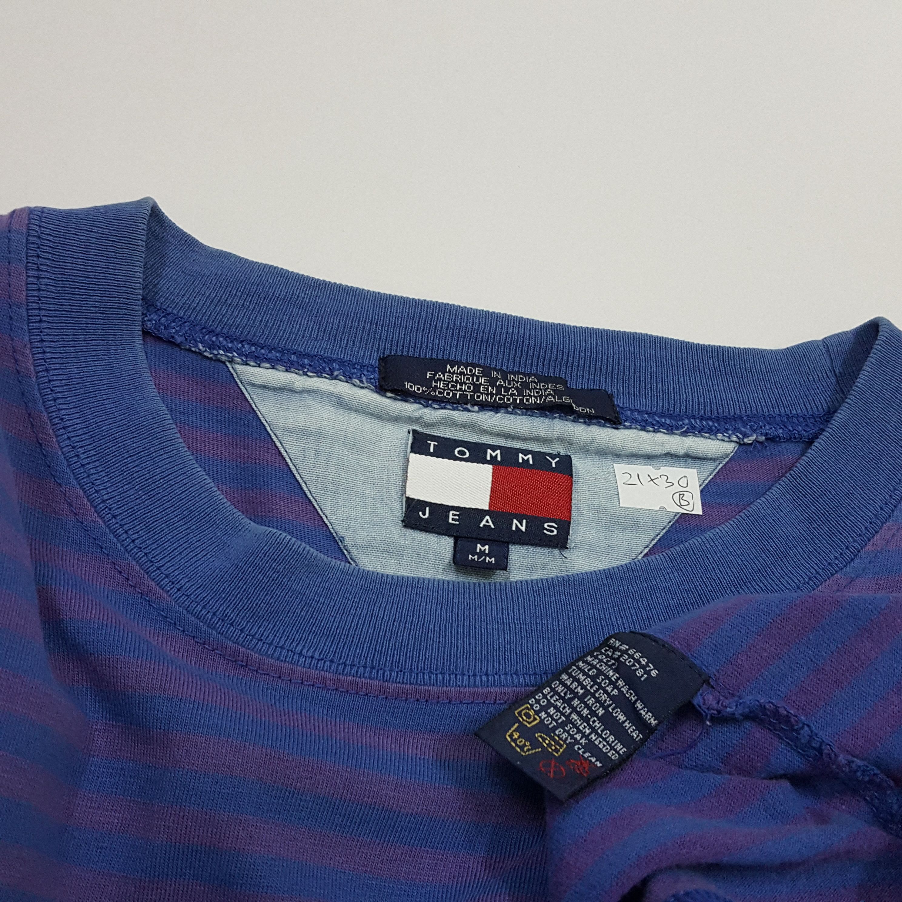 Tommy Hilfiger × Vintage Vintage TOMMY HILFIGER T-shirt Size US M / EU 48-50 / 2 - 5 Thumbnail