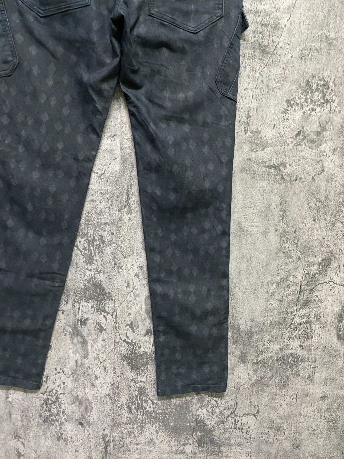Japanese Brand SEMANTIC DESIGN Cargo Multi pocket Abstract Design pant Size US 32 / EU 48 - 14 Thumbnail