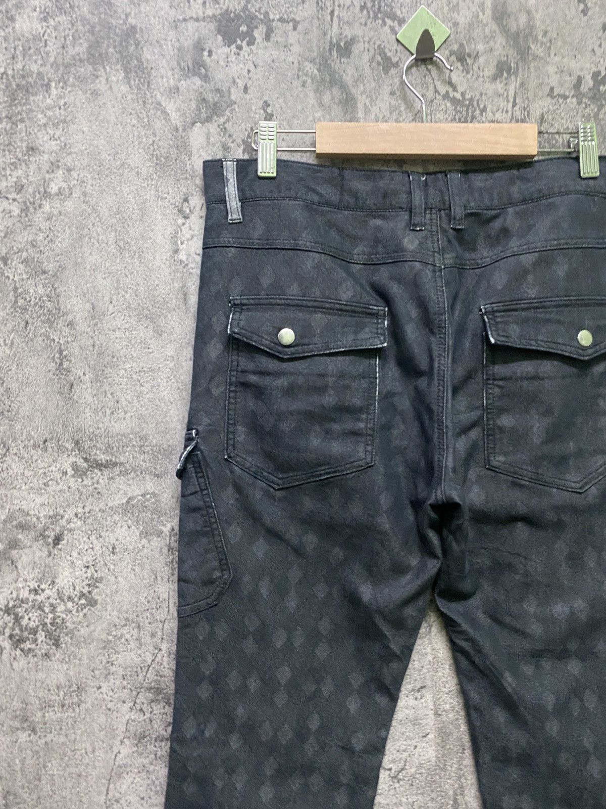 Japanese Brand SEMANTIC DESIGN Cargo Multi pocket Abstract Design pant Size US 32 / EU 48 - 12 Thumbnail