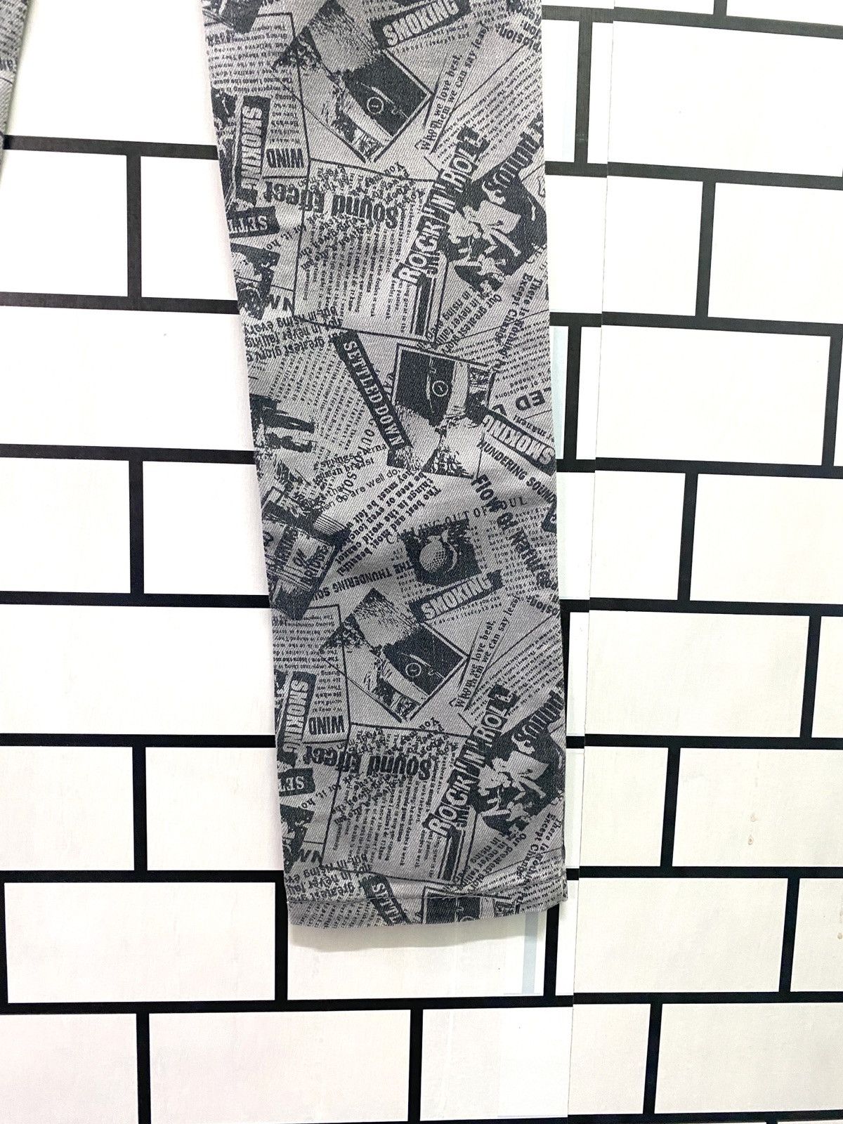 Japanese Brand BACK & FORTH Full Print Newspaper Rock Style Pant Size US 28 / EU 44 - 17 Thumbnail