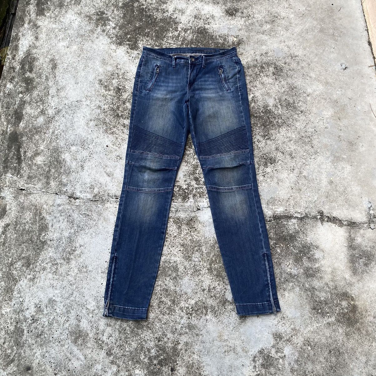 image of Steals Vintage Calvin Klien Biker Jeans in Dark Blue, Men's (Size 30)