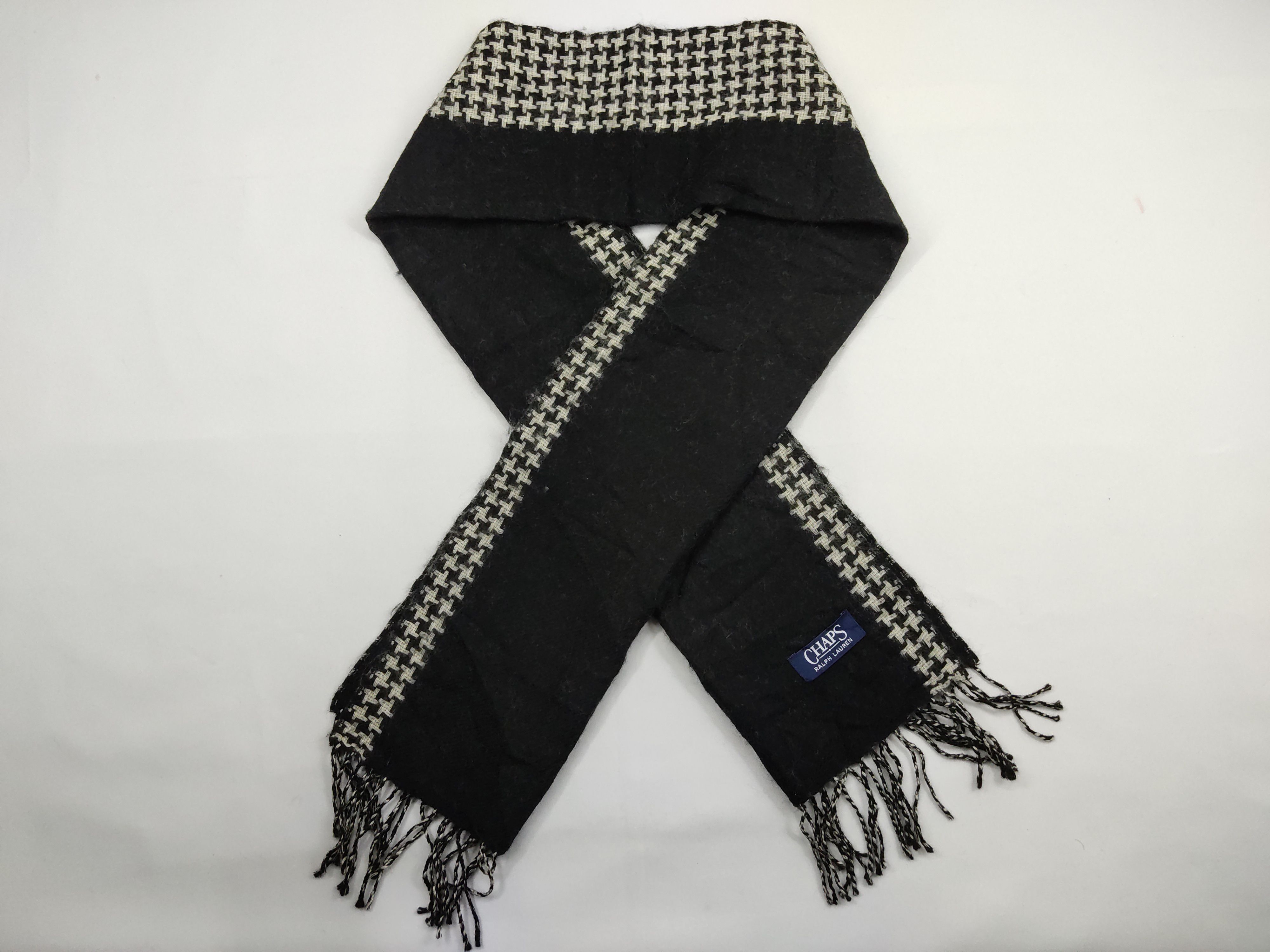 Chaps Ralph Lauren Black White Scarf Muffler Neck Wear