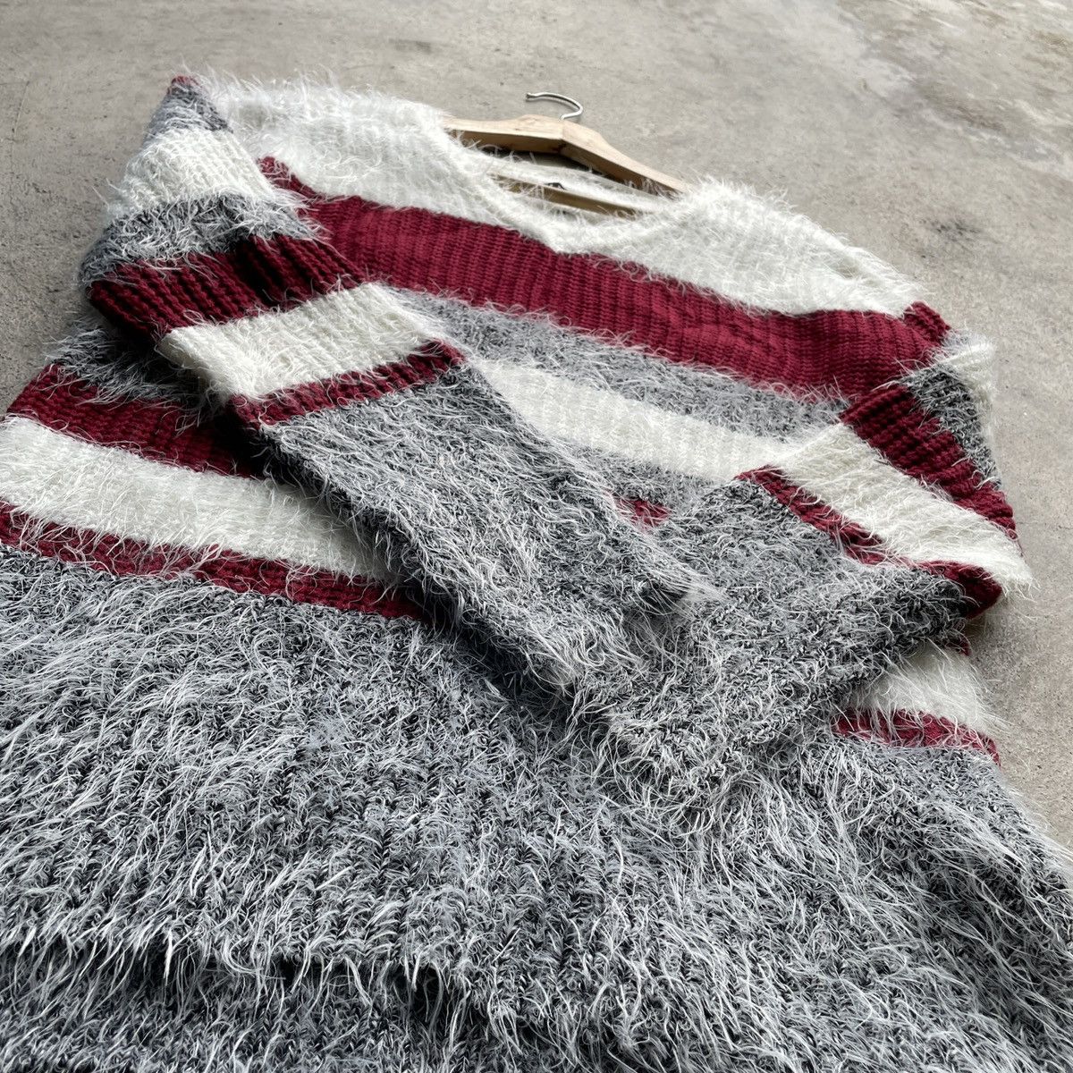 Aran Isles Knitwear × Japanese Brand Steals⚡️ JAPAN INGNI Striped Mohair Shag Shaggy Fur Knitwear Size US M / EU 48-50 / 2 - 3 Thumbnail