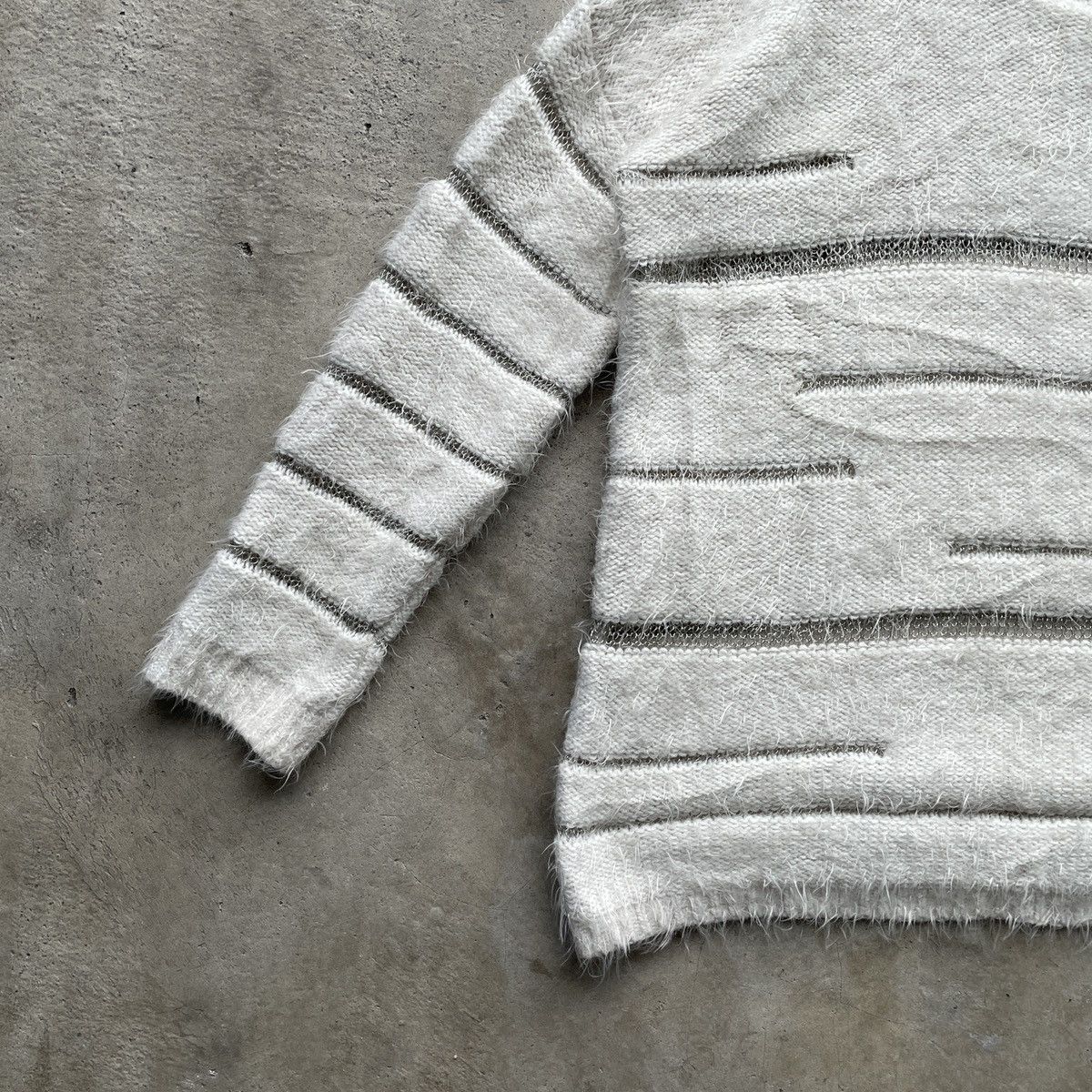 Aran Isles Knitwear JAPAN💥 22 Octobre White Mohair Shag Shaggy Knitwear Size US XL / EU 56 / 4 - 5 Thumbnail