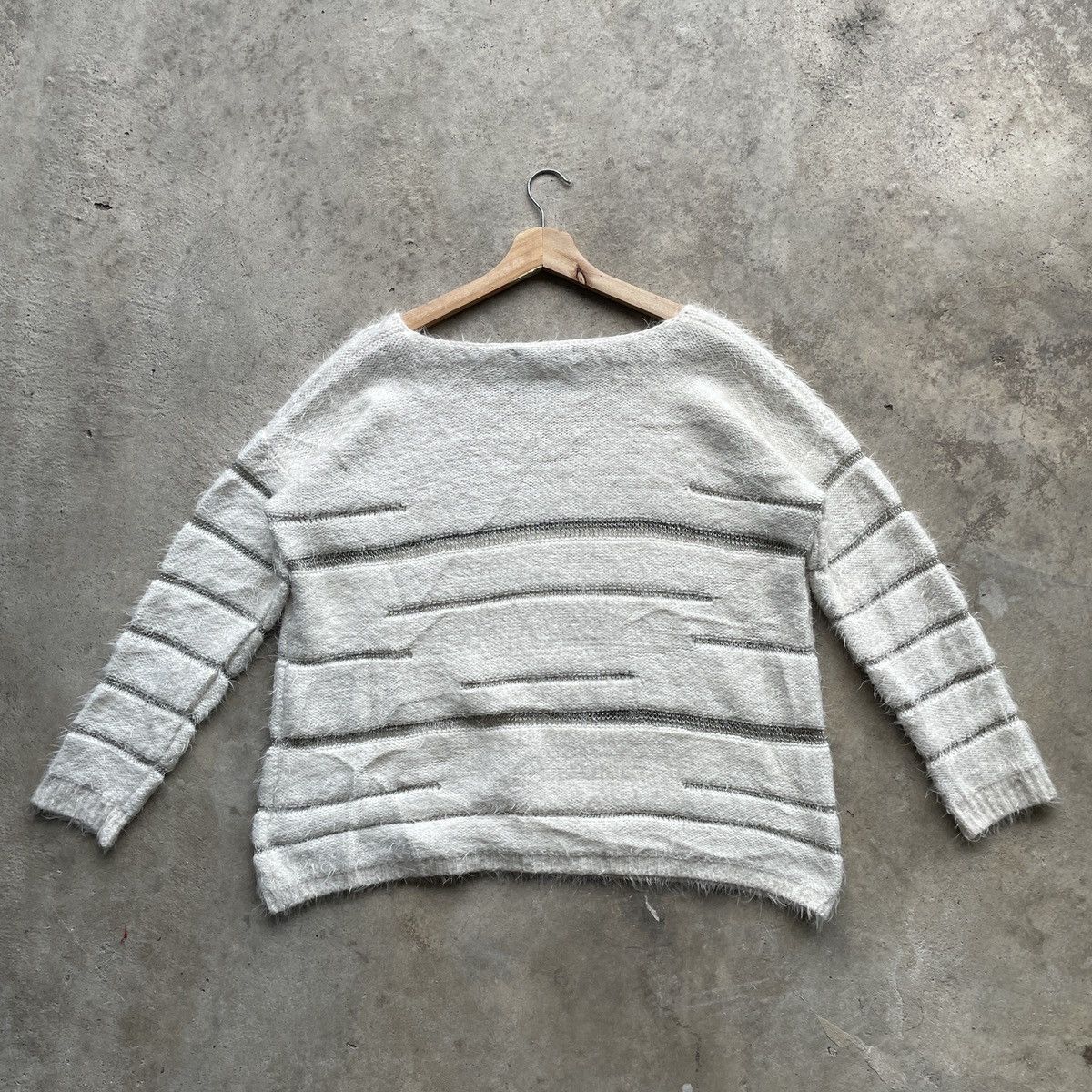 Aran Isles Knitwear JAPAN💥 22 Octobre White Mohair Shag Shaggy Knitwear Size US XL / EU 56 / 4 - 12 Thumbnail