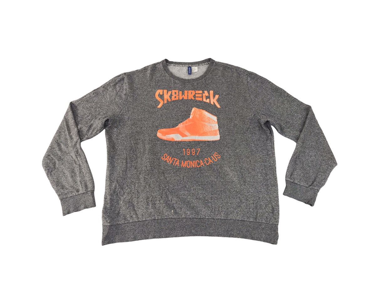 Divided Divided Sk8wreck 1997 Santa Monica Ca. Us Big Sneaker Logo Size US XL / EU 56 / 4 - 1 Thumbnail